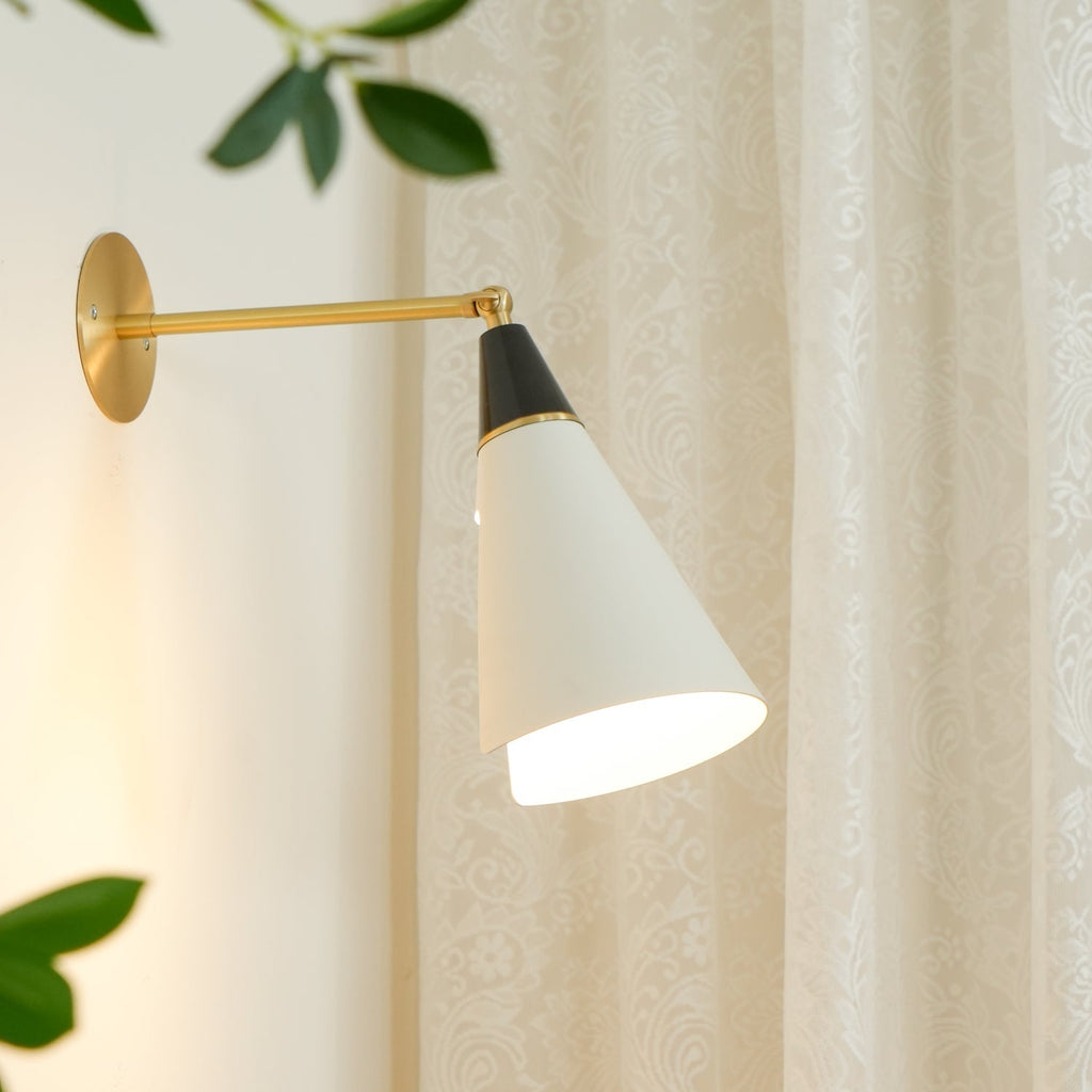 Petite Magari Wall Light, Hardwired Wall Sconce, detail 4