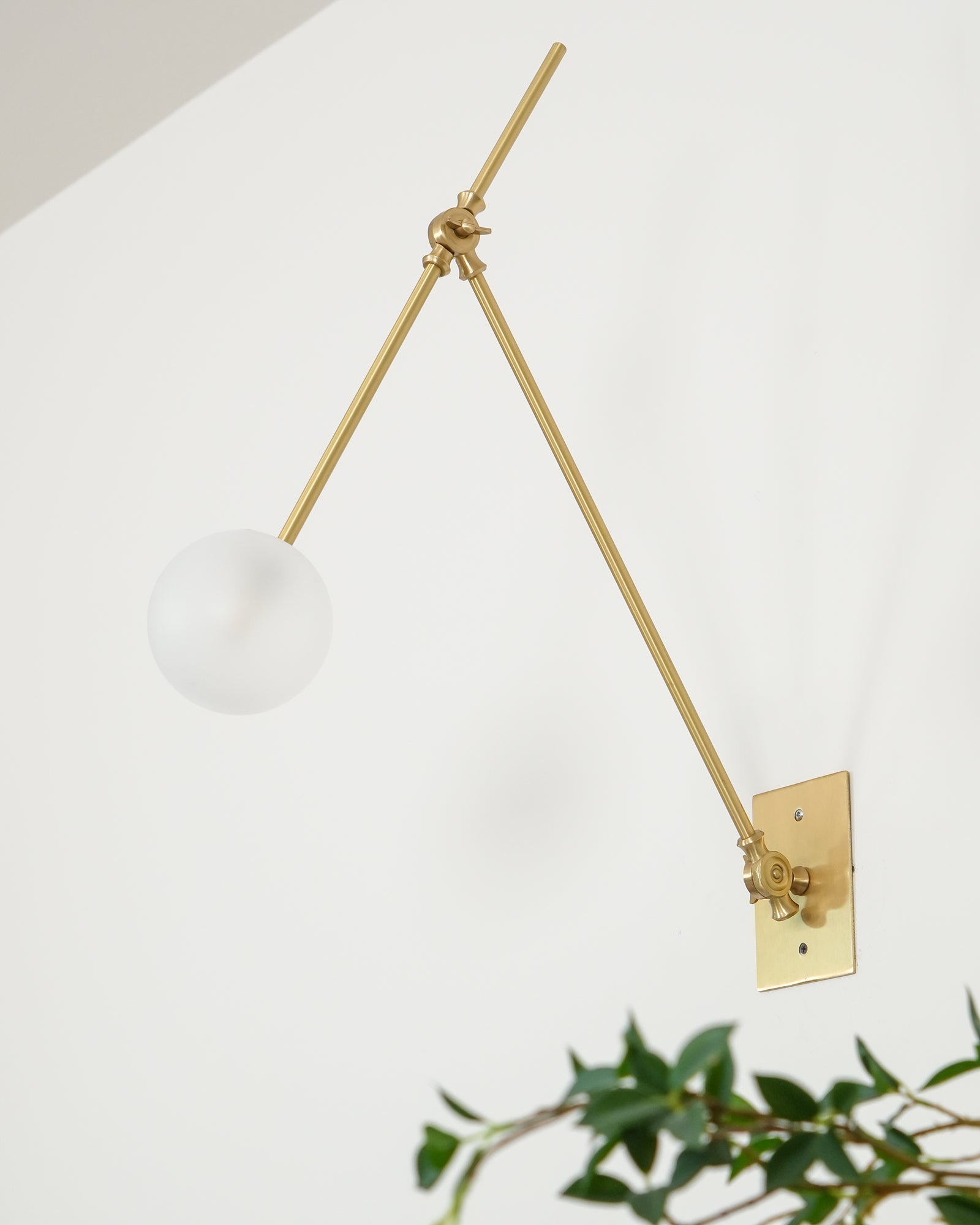 Auguri Wall Light, Hardwired Wall Sconce, detail 2
