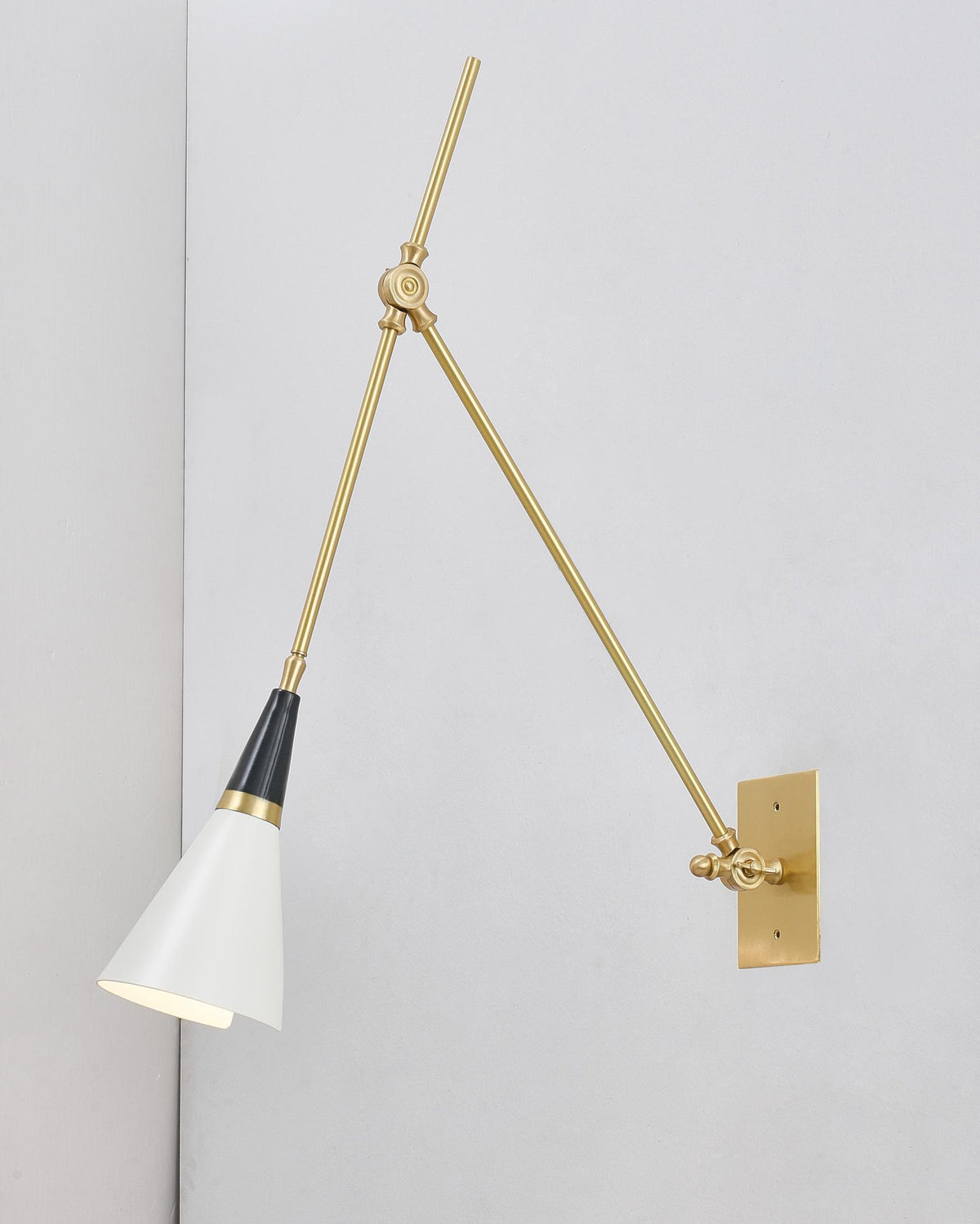 Magari Wall Light - L 74cm x H 66cm Metal, Hardwired Wall Sconce, detail 35