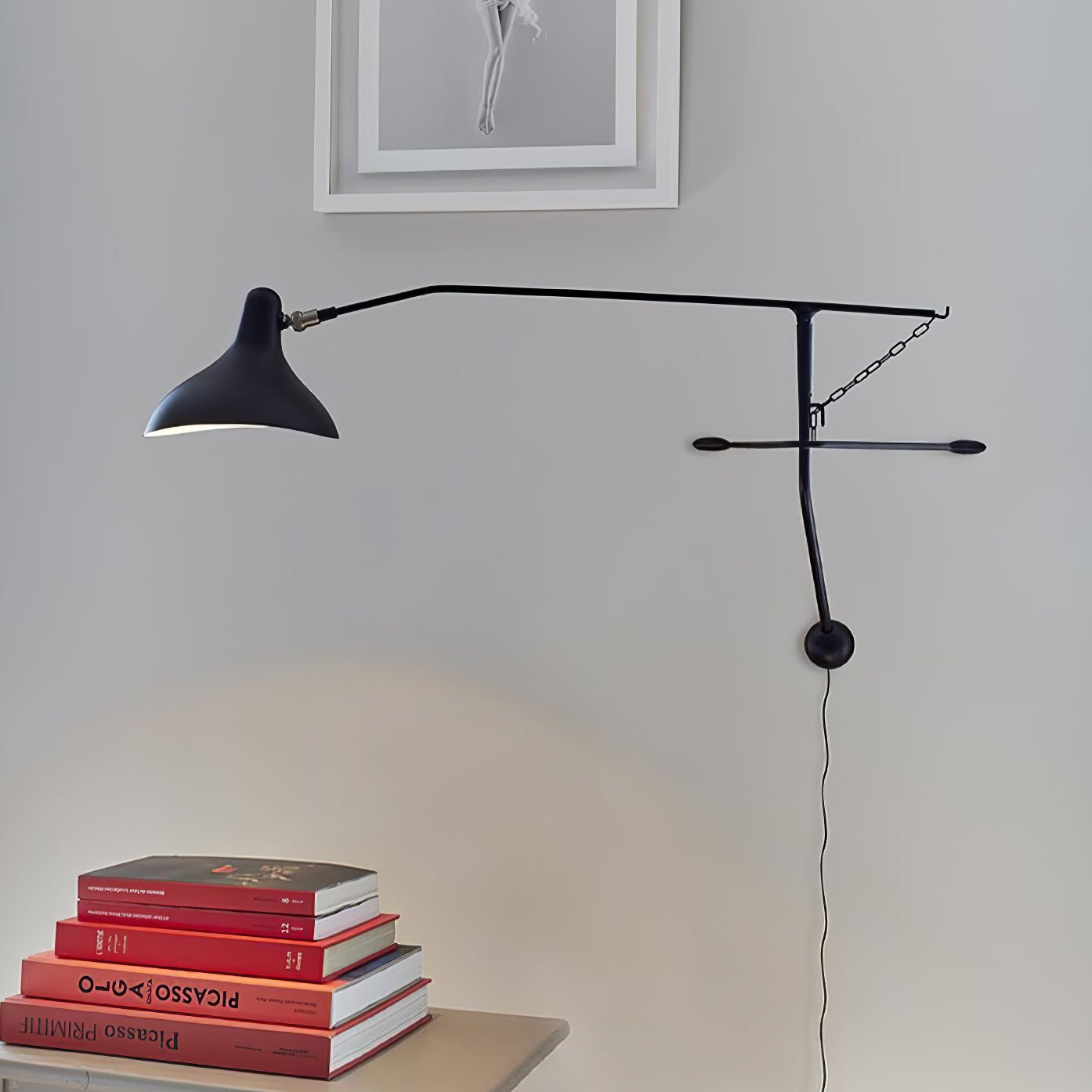 Mantis Arm Wall Light, Plug-In Wall Sconce, detail 3