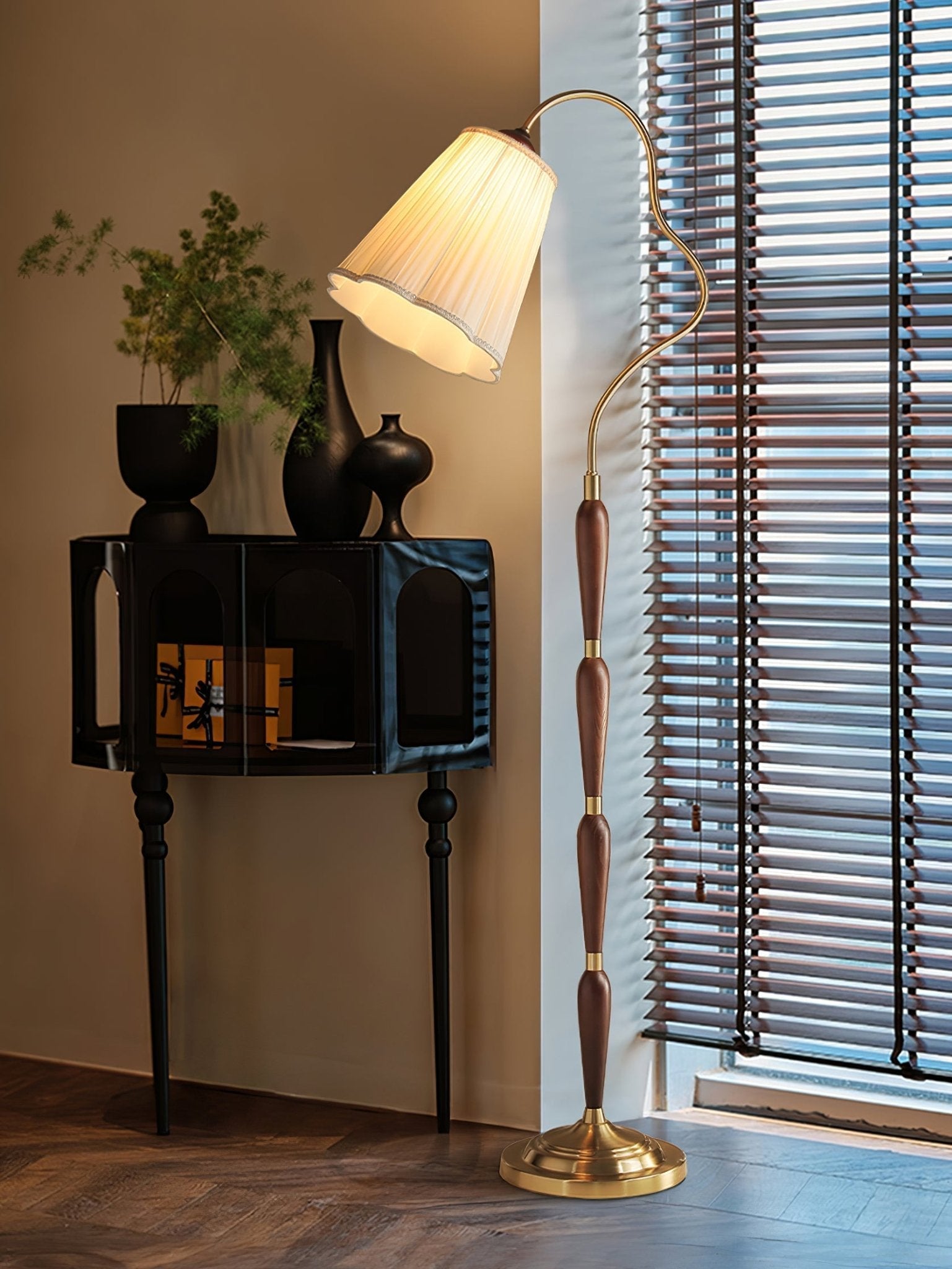 Marcellus Arc Floor Light, Floor Lamp, detail 3