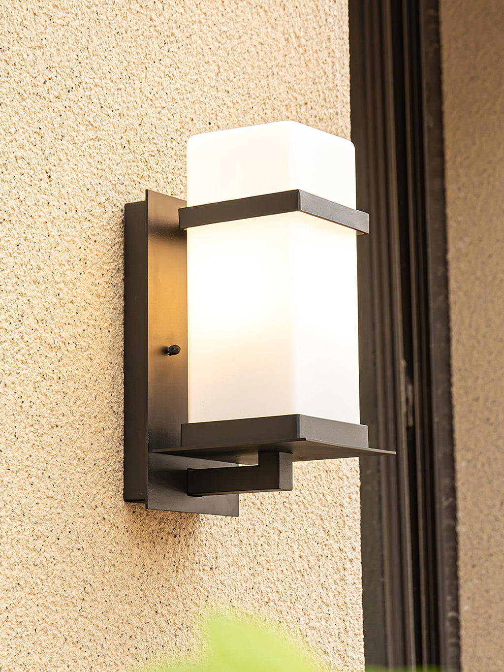 Mcdade Exterior Wall Light, Outdoor Wall Light, detail 3