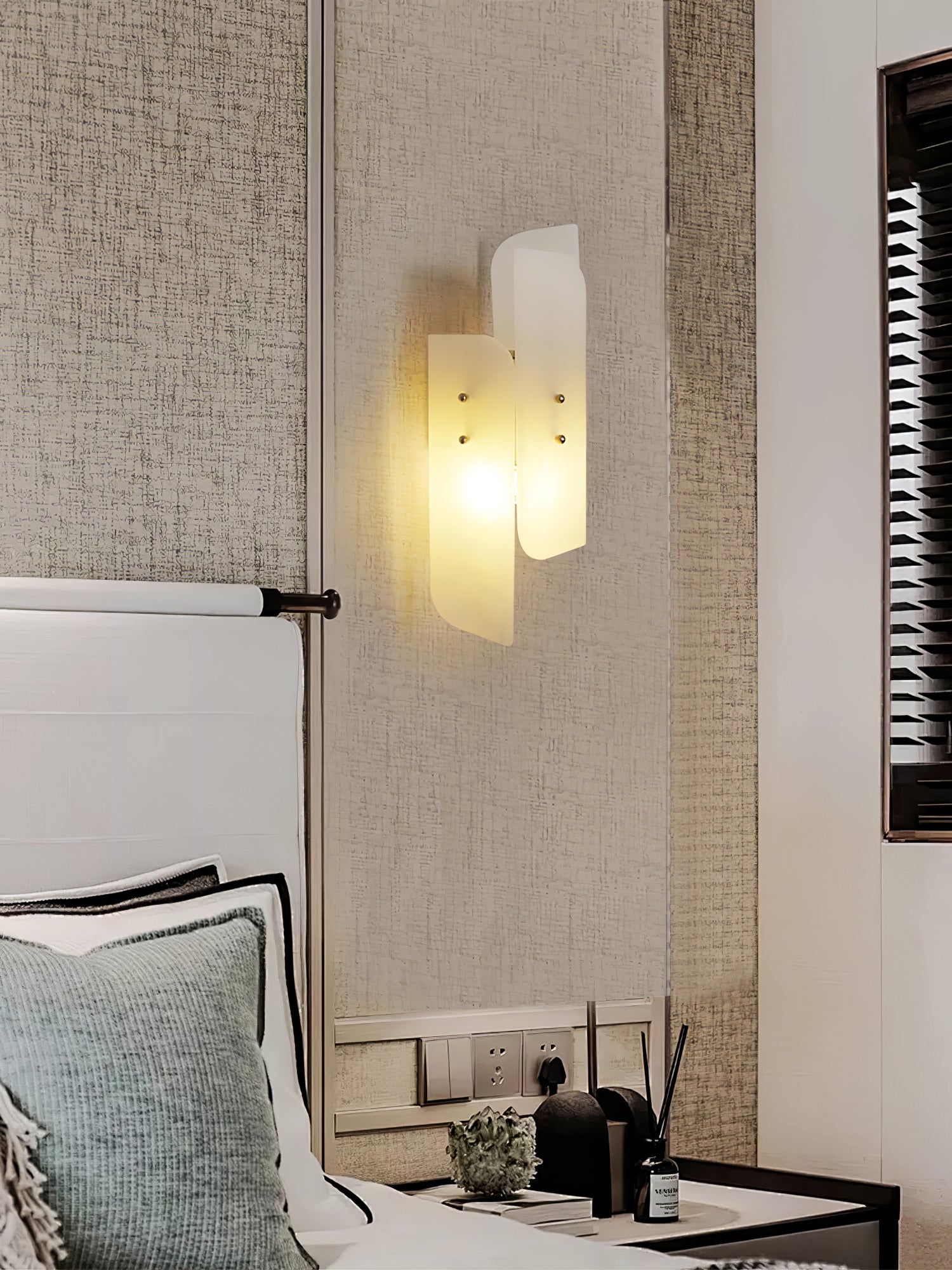Megalith Alabaster Wall Light, Hardwired Wall Sconce, detail 2