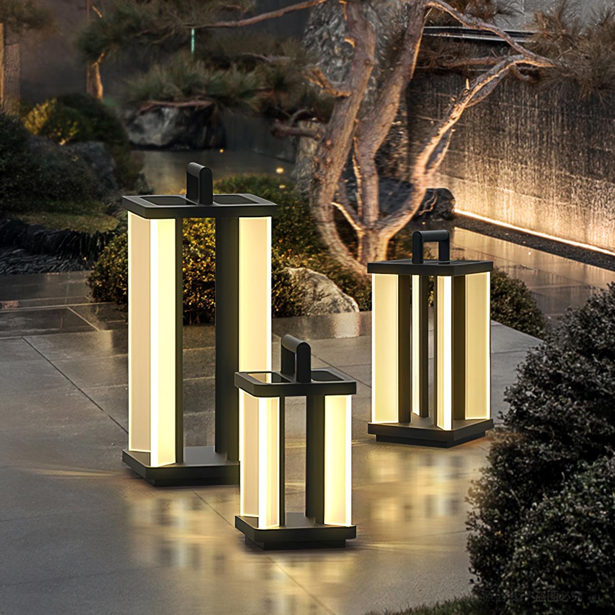 Metroluxe Exterior Light, Outdoor Wall Light, detail 2