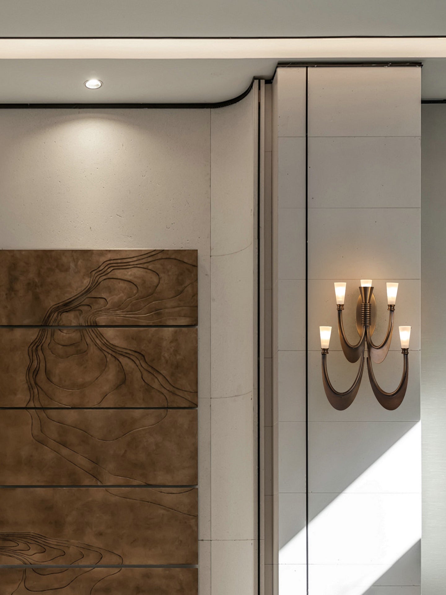 Metropolis Grand Alabaster Wall Light, Hardwired Wall Sconce, detail 5