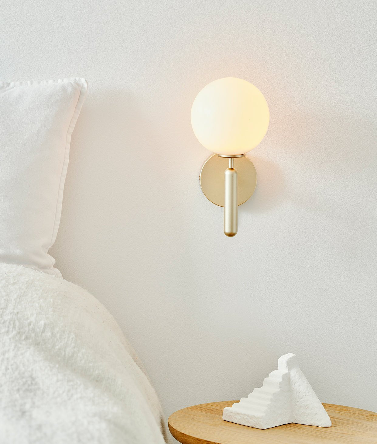 Scandiluxe Wall Light, Hardwired Wall Sconce, detail 2