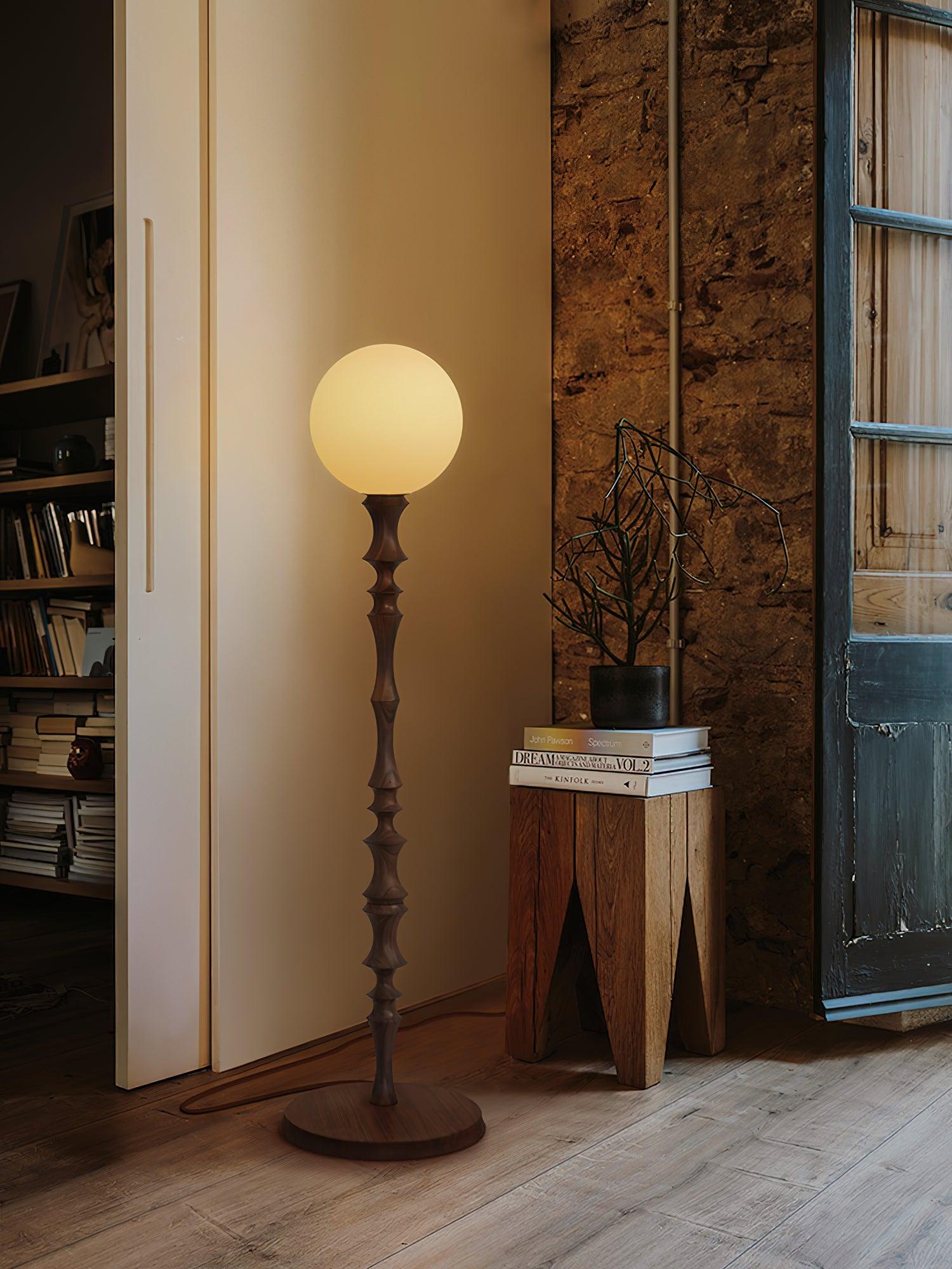 Milo Floor Light, Floor Lamp, detail 2