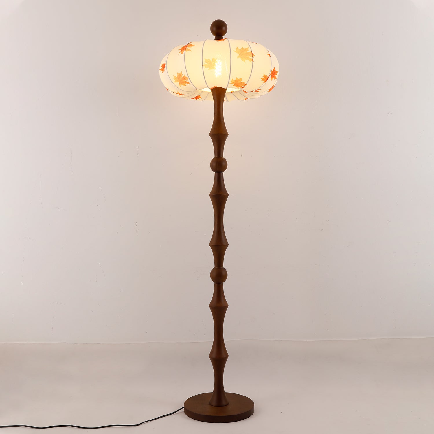 Milo Walnut Floor Light, Floor Lamp, detail 3