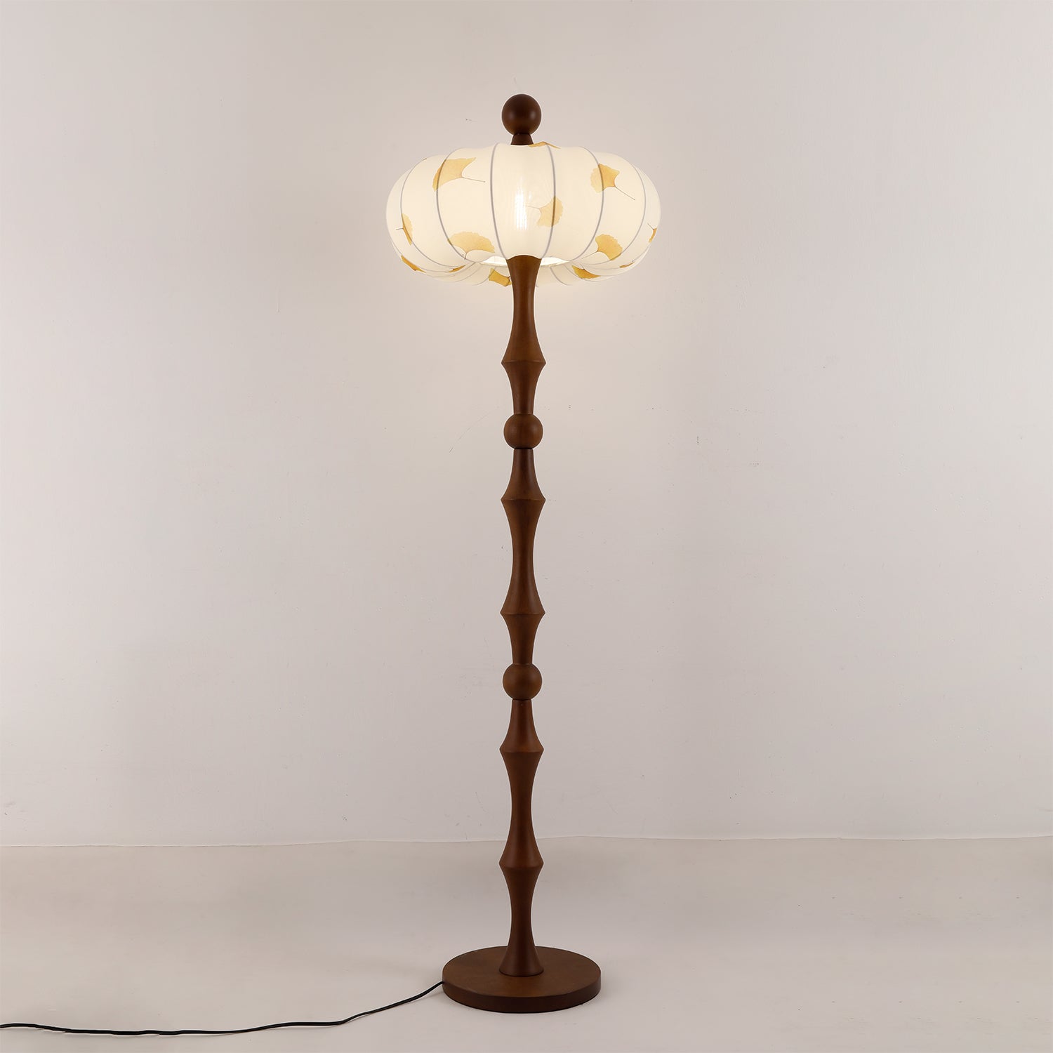 Milo Gingko Floor Light, Floor Lamp, detail 3