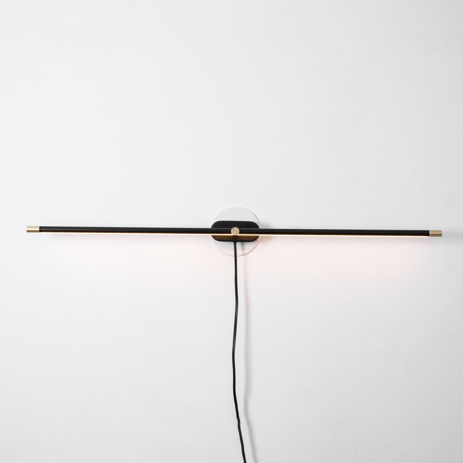 Clean-Lined Linear Plug-In Wall Light, Plug-In Wall Sconce, detail 21