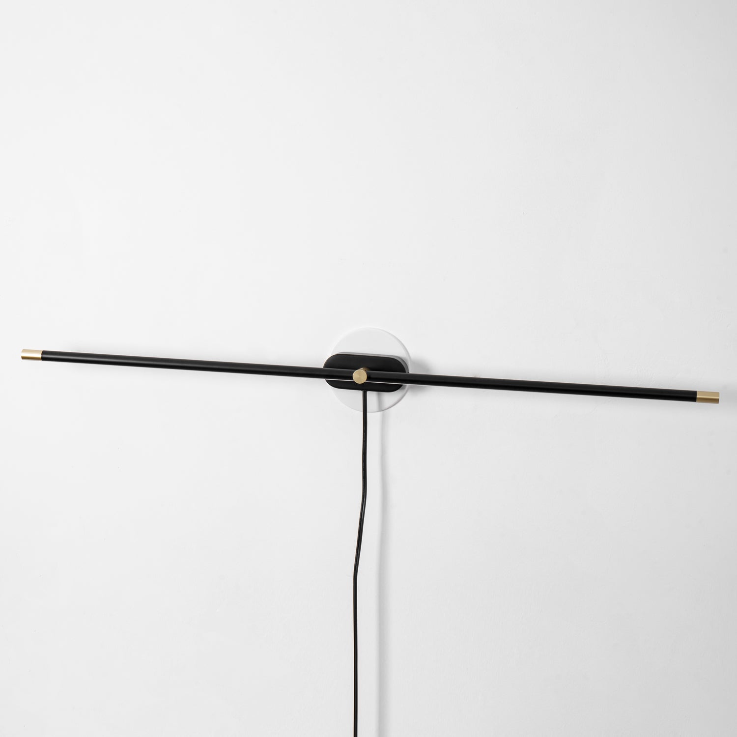 Clean-Lined Linear Plug-In Wall Light, Plug-In Wall Sconce, detail 27