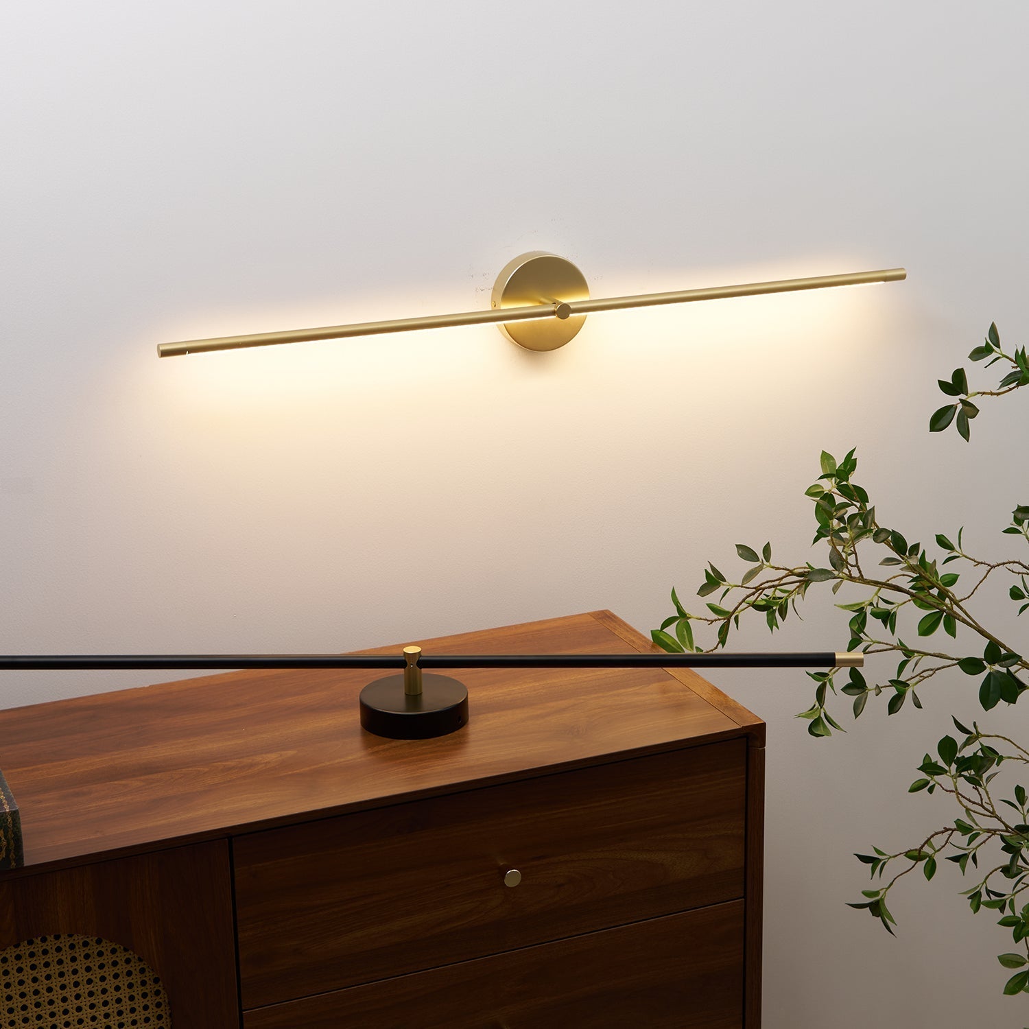 Clean-Lined Linear LED Wall Light, Hardwired Wall Sconce, detail 11