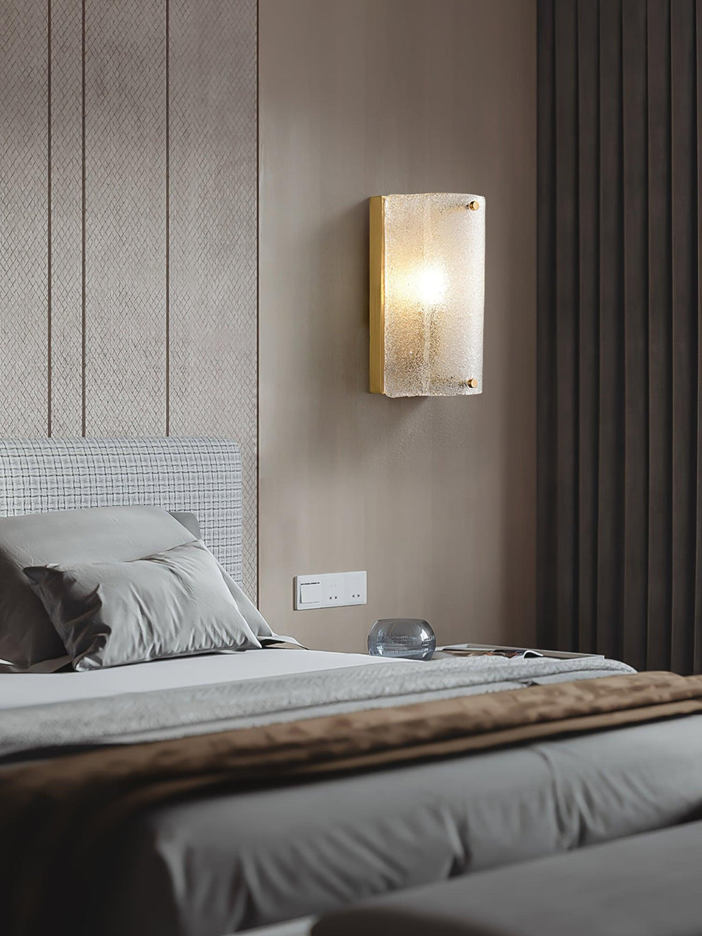 Moet Rounded Bracket Light Wall Light, Bedroom Wall Sconce, detail 6