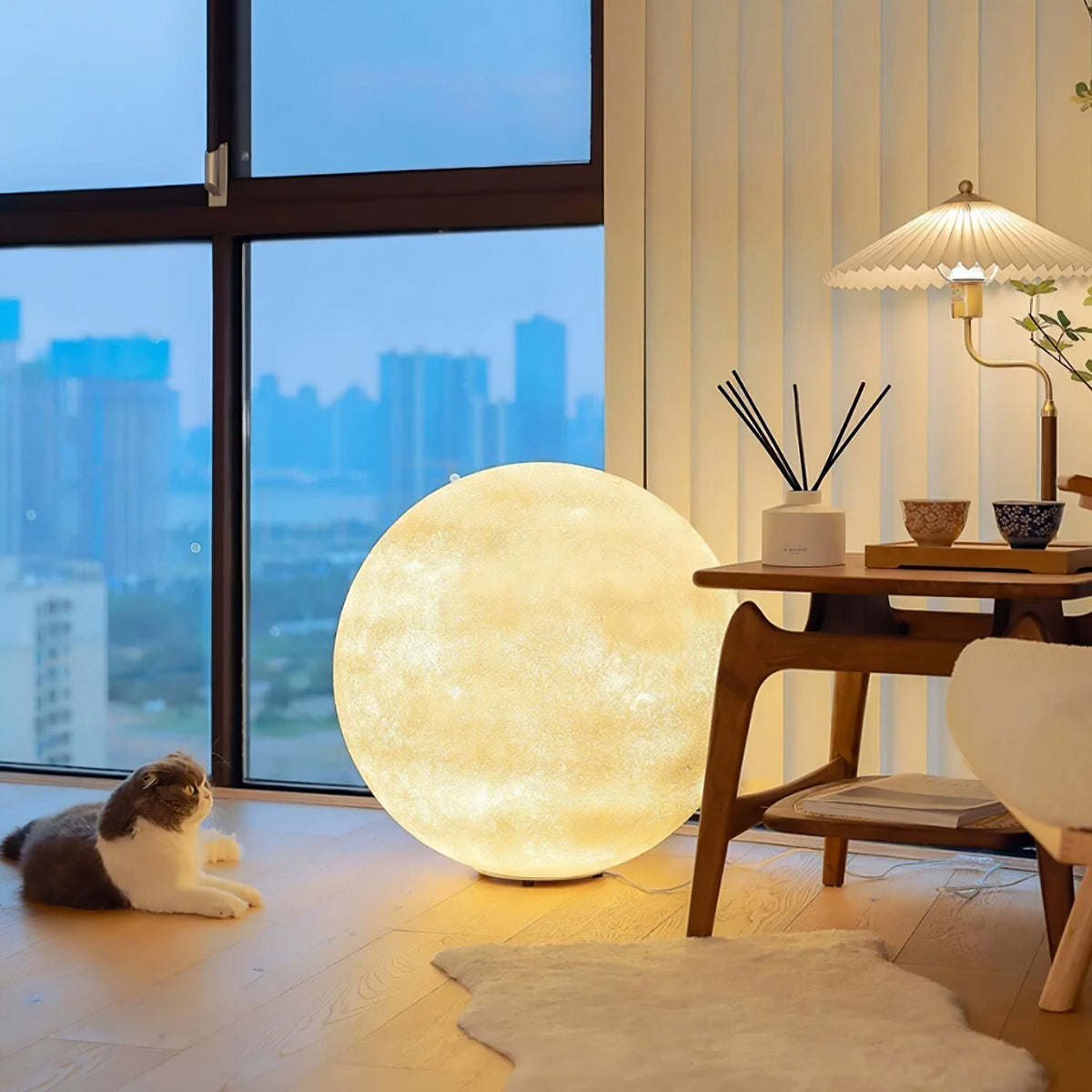 Moon Table Lamp detail view 6