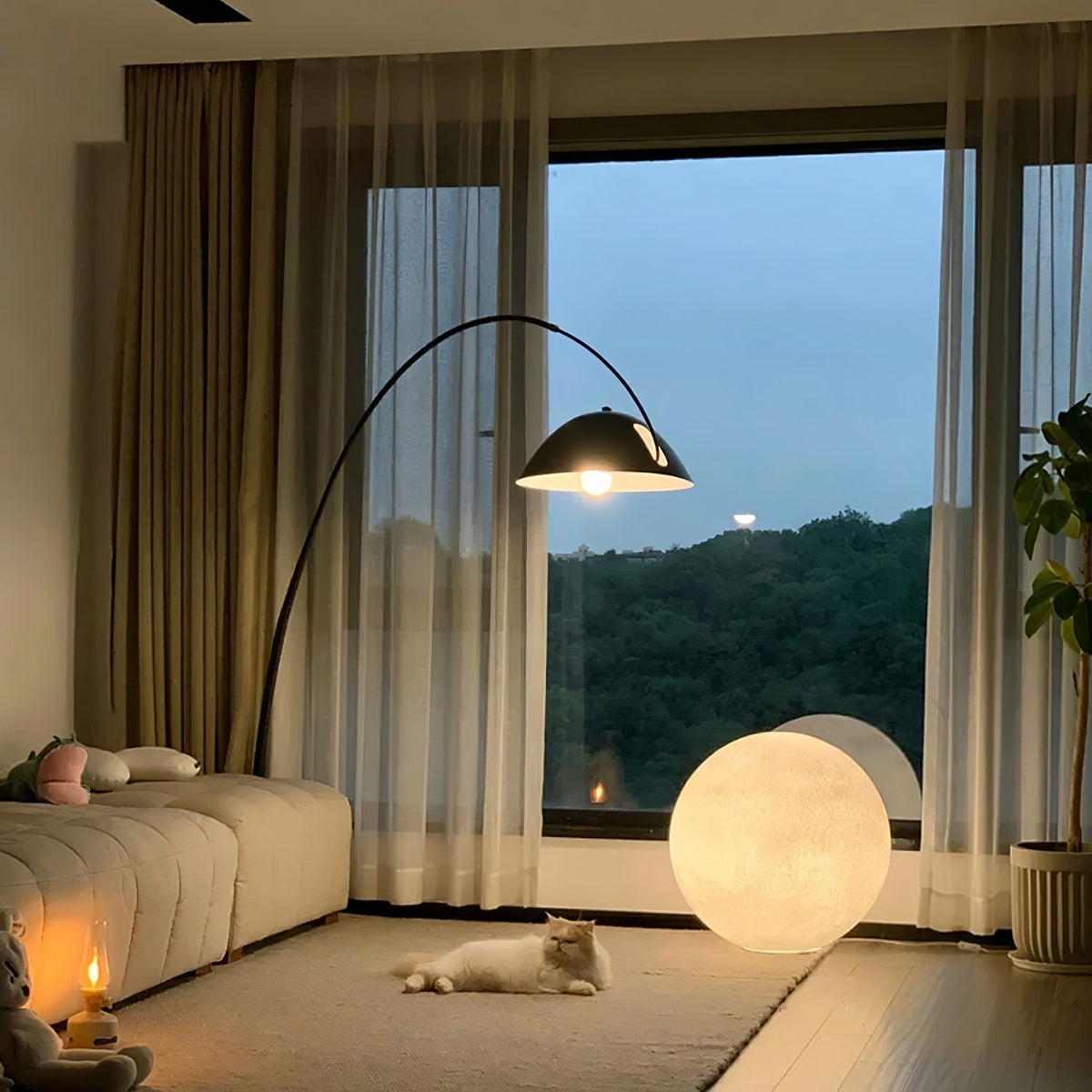 Moon Table Lamp detail view 11