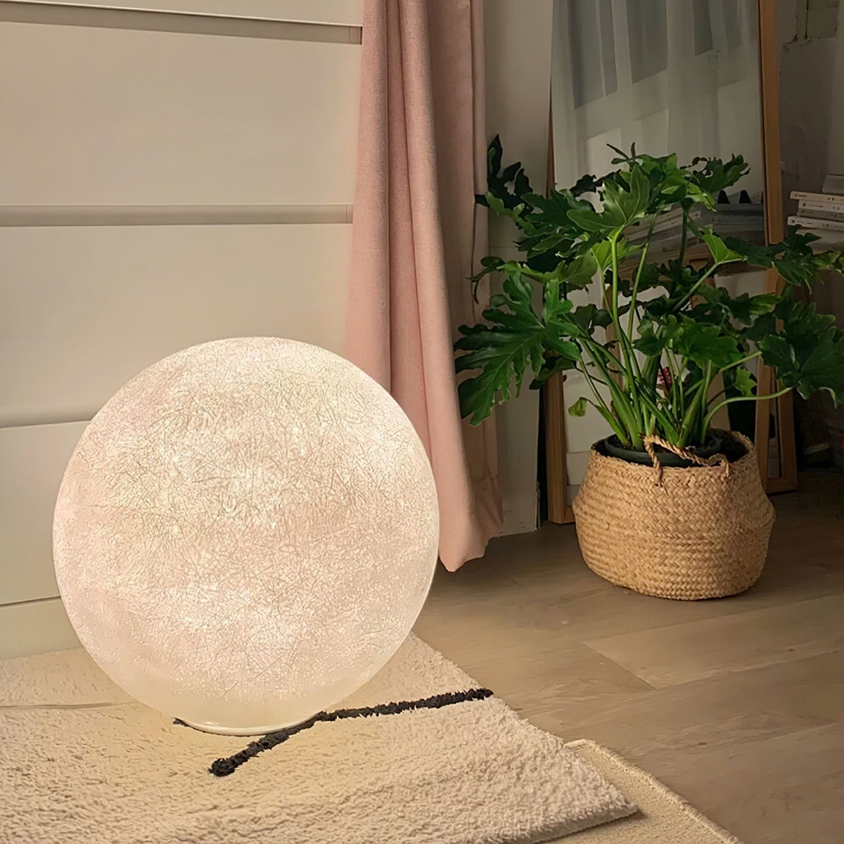 Moon Table Lamp detail view 7