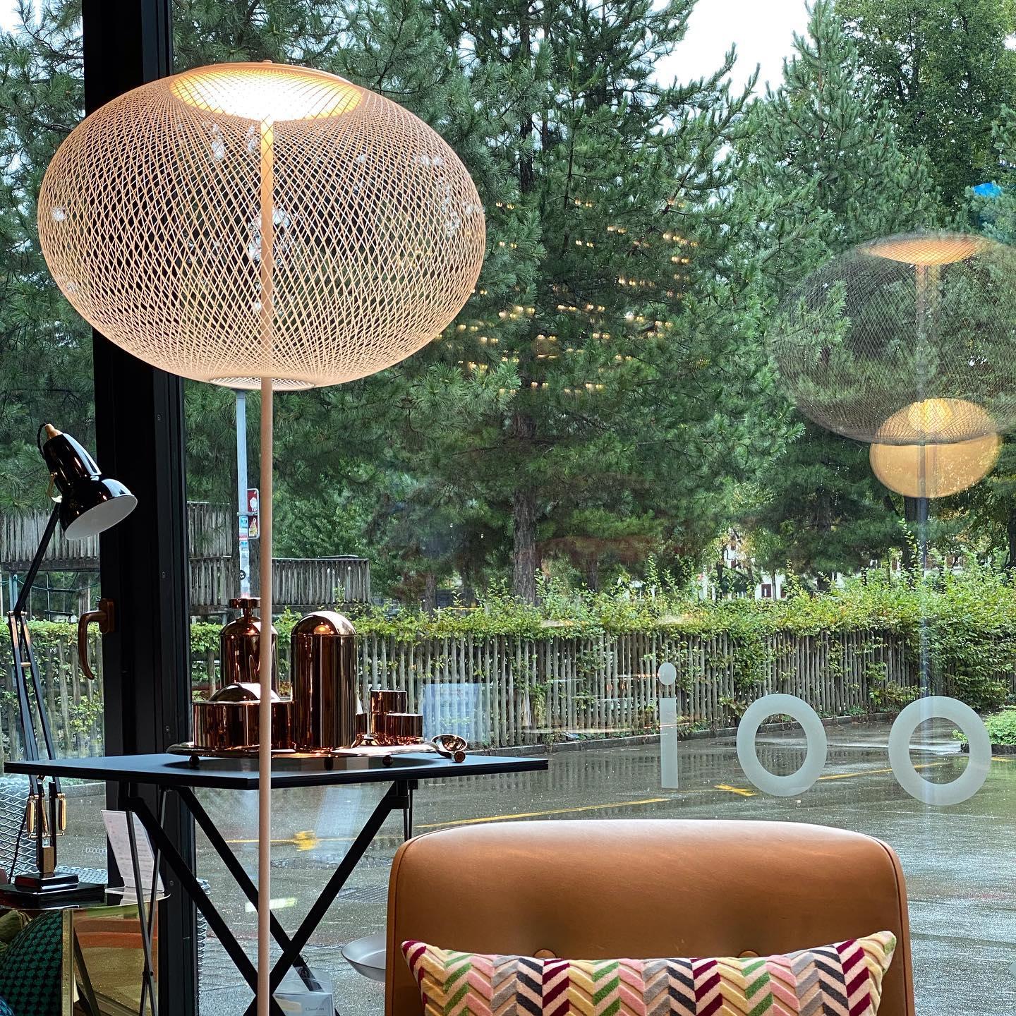 Metallic Meshwork Floor Light, Floor Lamp, detail 5
