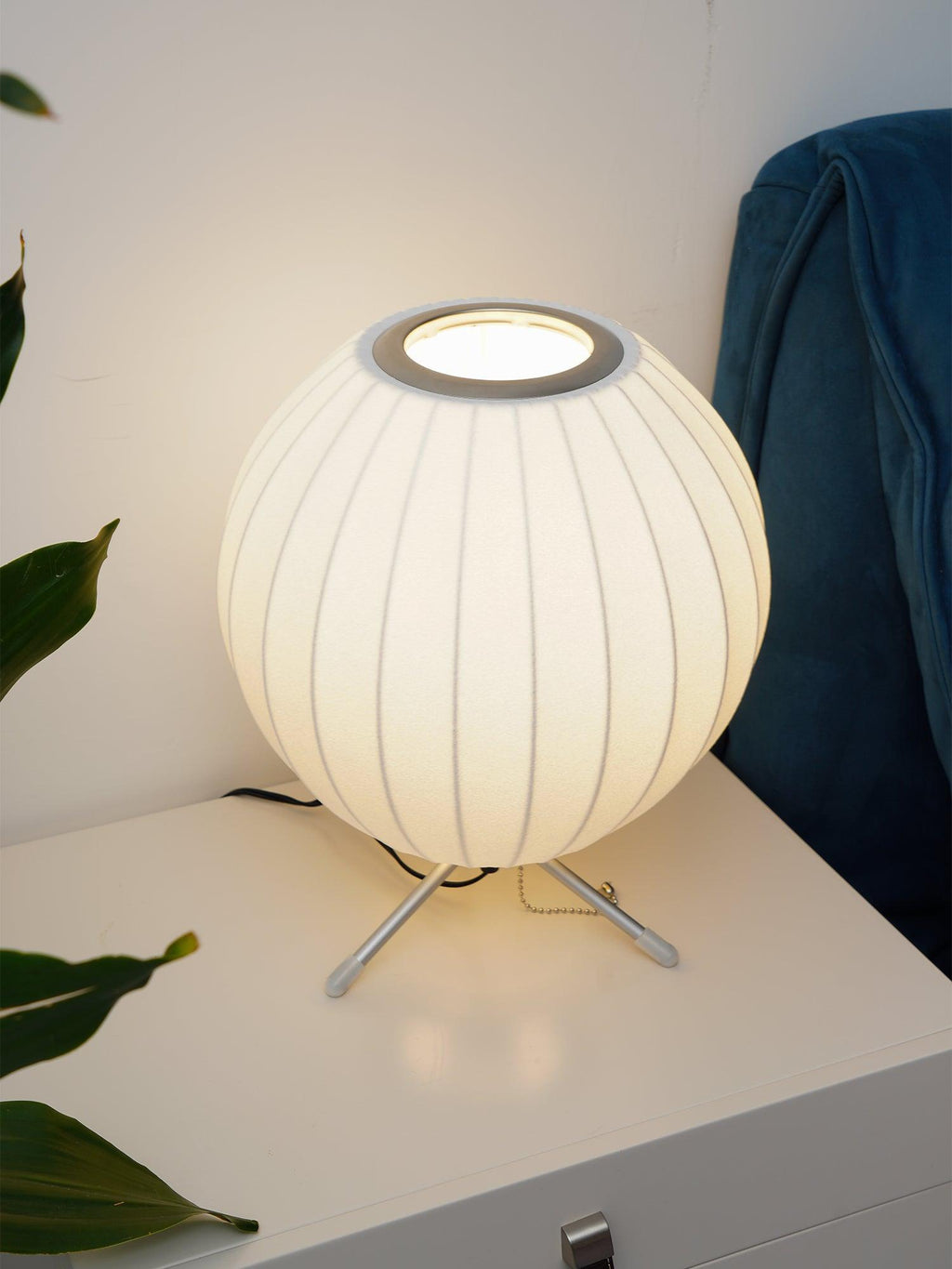 Nelson Tripod Accent Table Light, Bedside Table Lamp, detail 20