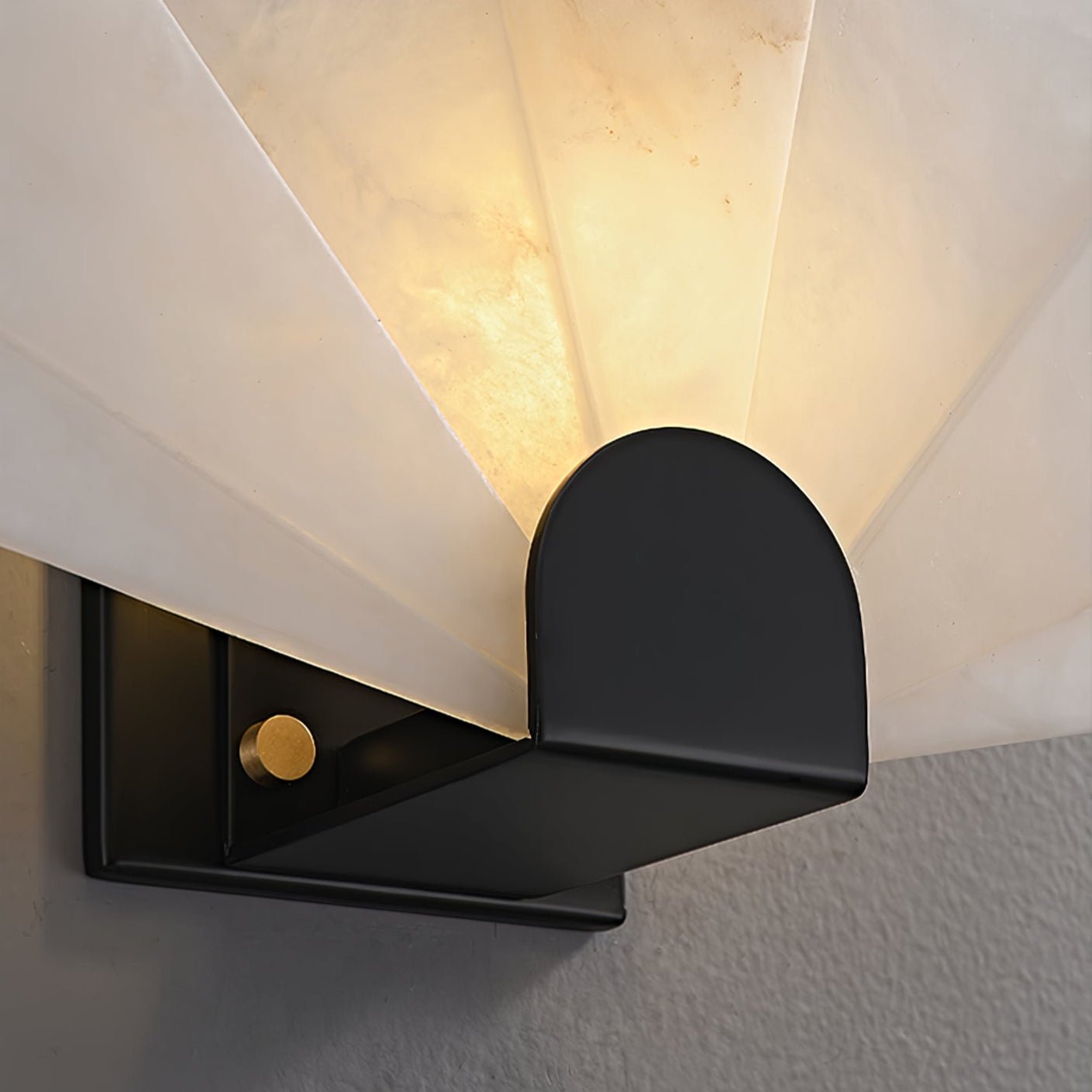 Nevora Alabaster Wall Light, Hardwired Wall Sconce, detail 15
