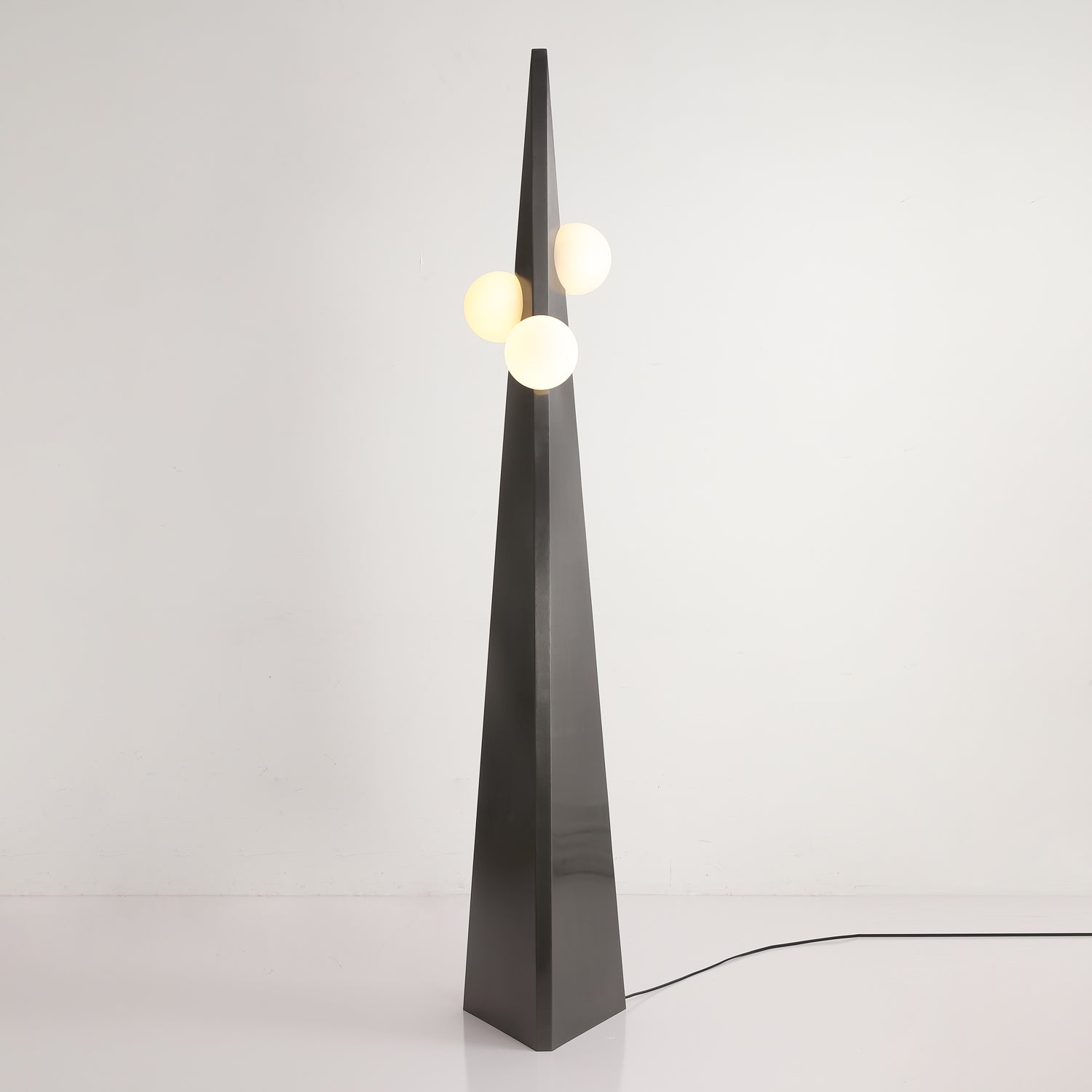 Noir Roy Floor Light, Floor Lamp, detail 32