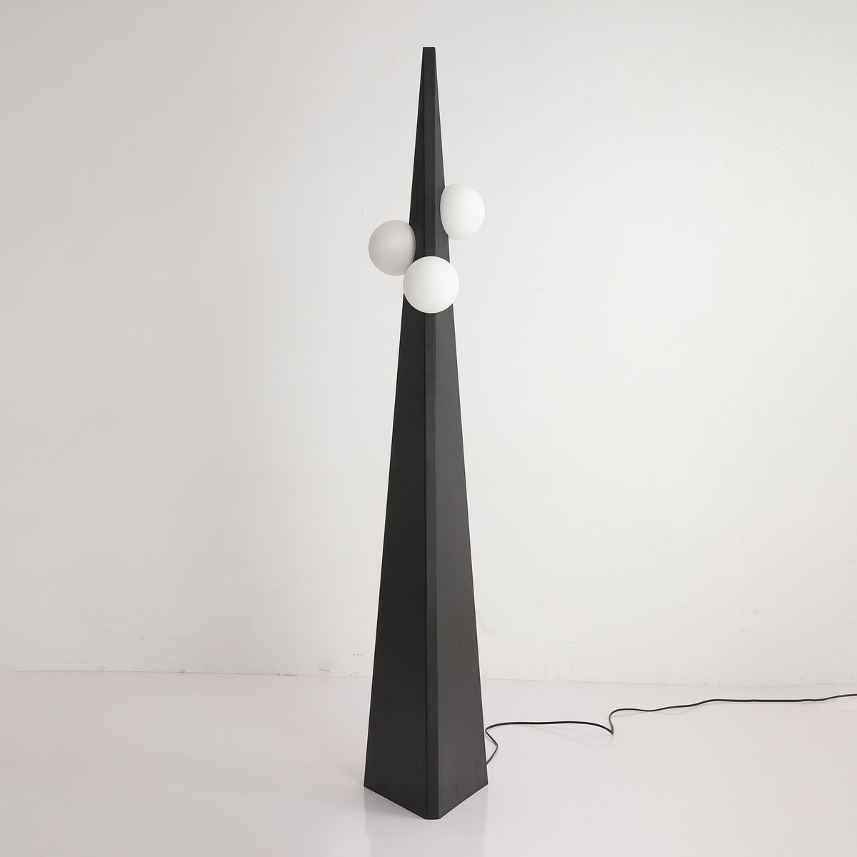 Noir Roy Floor Light, Floor Lamp, detail 18