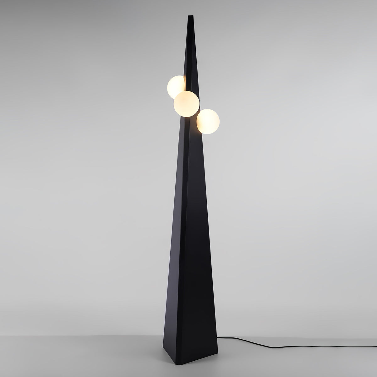 Noir Roy Floor Light, Floor Lamp, detail 9