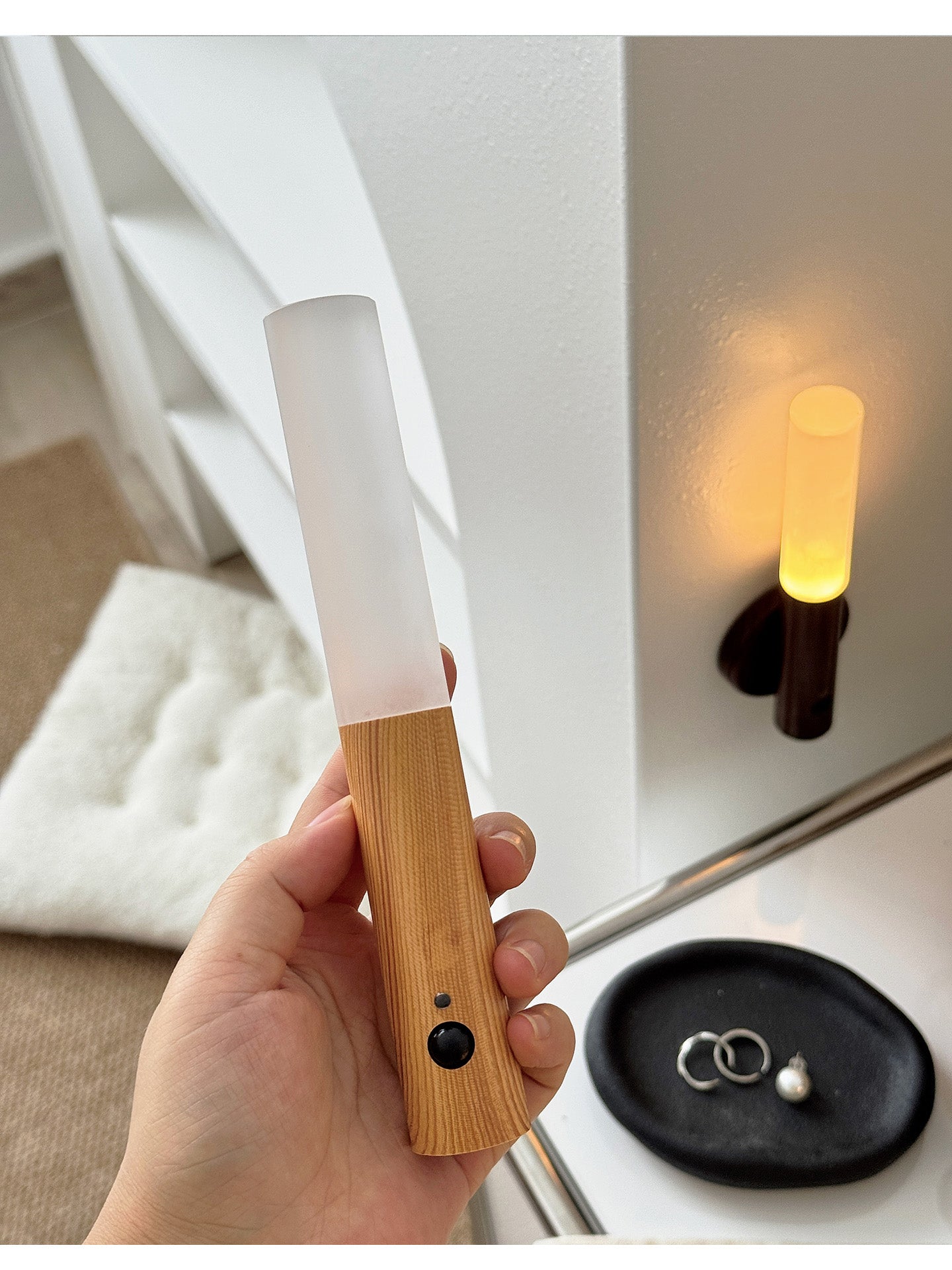 Nomad Magnet Rechargeable Wall Light, Hardwired Wall Sconce, detail 32