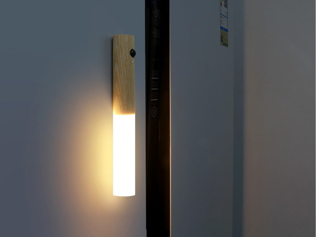 Nomad Magnet Rechargeable Wall Light, Hardwired Wall Sconce, detail 9