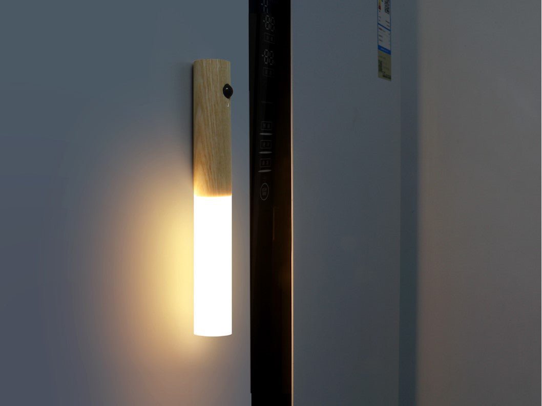 Nomad Magnet Rechargeable Wall Light, Hardwired Wall Sconce, detail 9