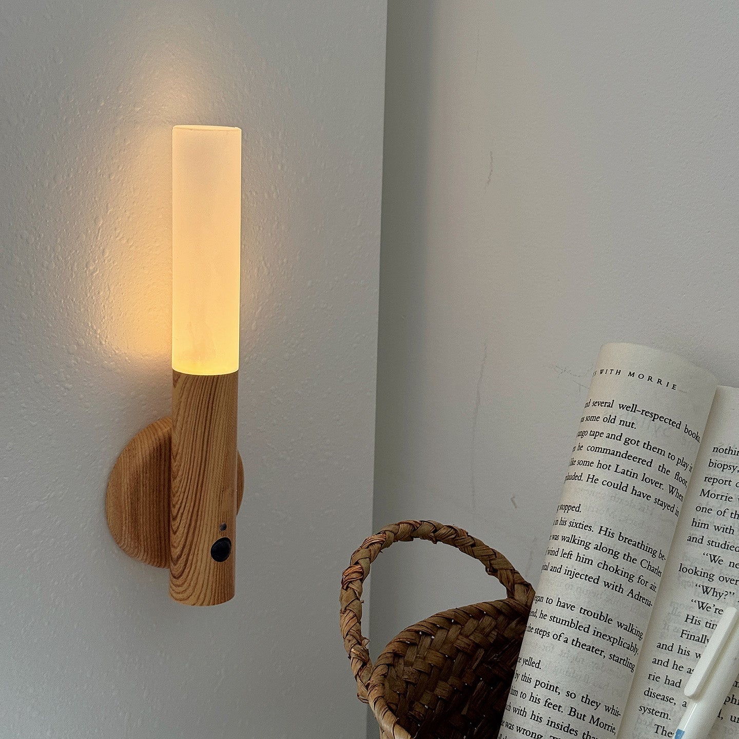 Nomad Magnet Rechargeable Wall Light, Hardwired Wall Sconce, detail 30