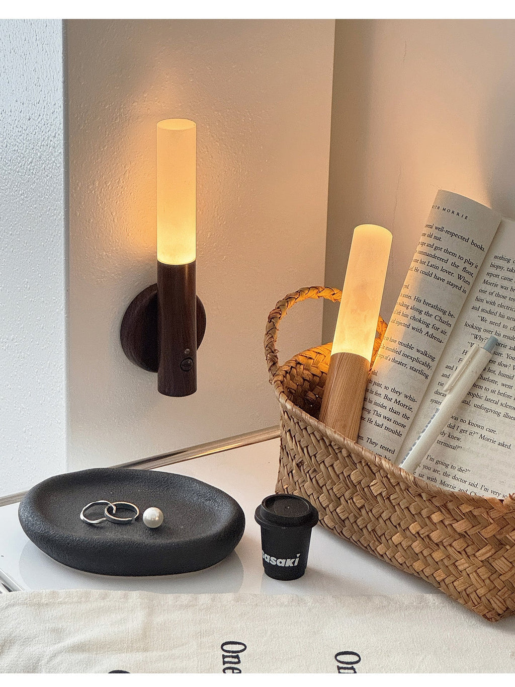 Nomad Magnet Rechargeable Wall Light, Hardwired Wall Sconce, detail 5