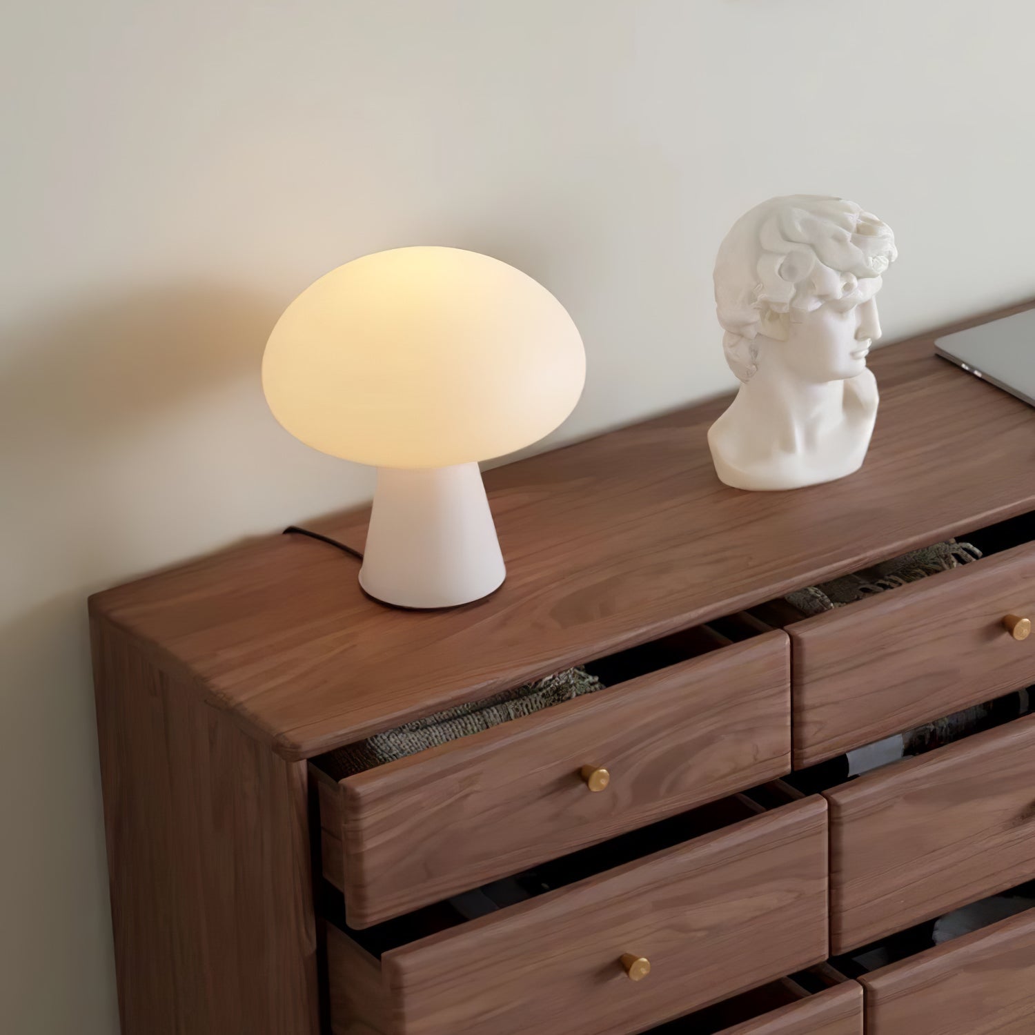 Obello Portable Rechargeable Table Lamp, Bedside Table Lamp, detail 9