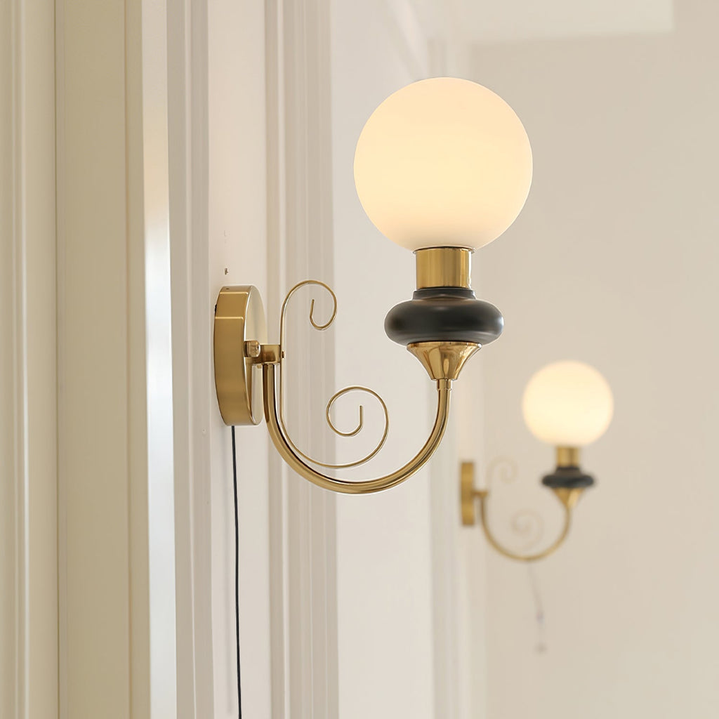 Onyx Plug-In Wall Light, Plug-In Wall Sconce, detail 3