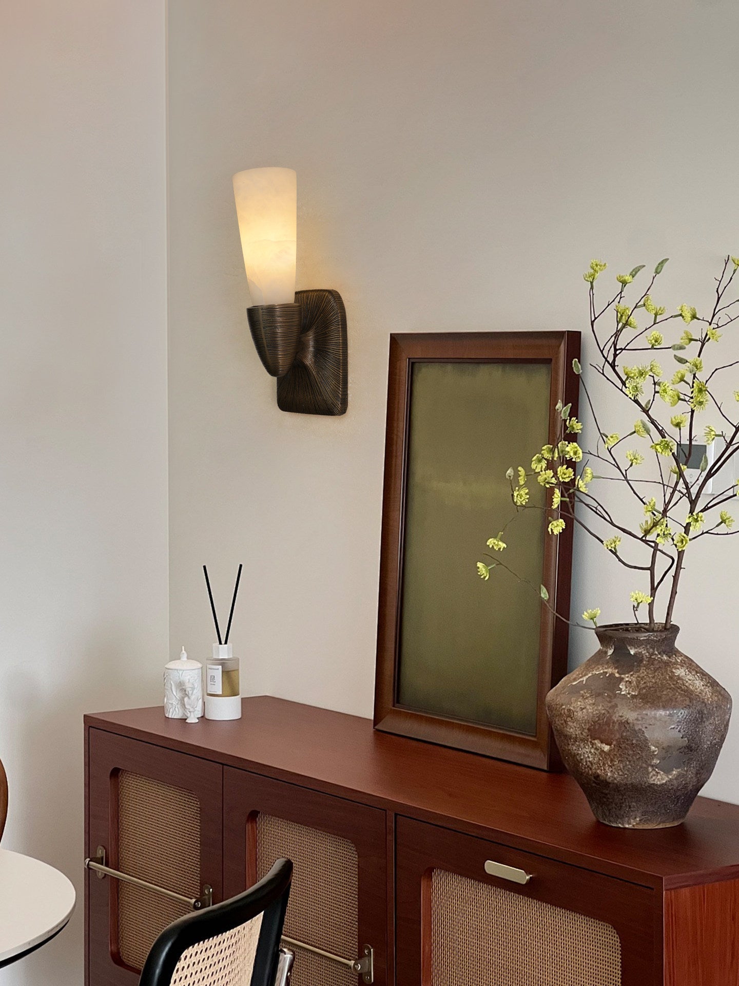Opal Alabaster Twist Wall Light, Hardwired Wall Sconce, detail 4