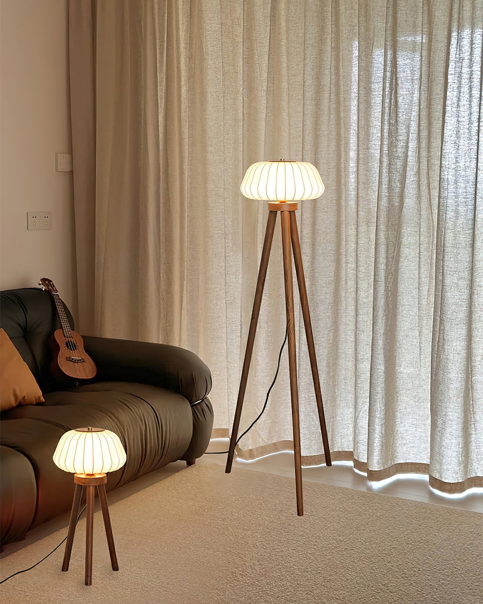 Orbit Tripod Floor Light 13.8", Floor Lamp, detail 10