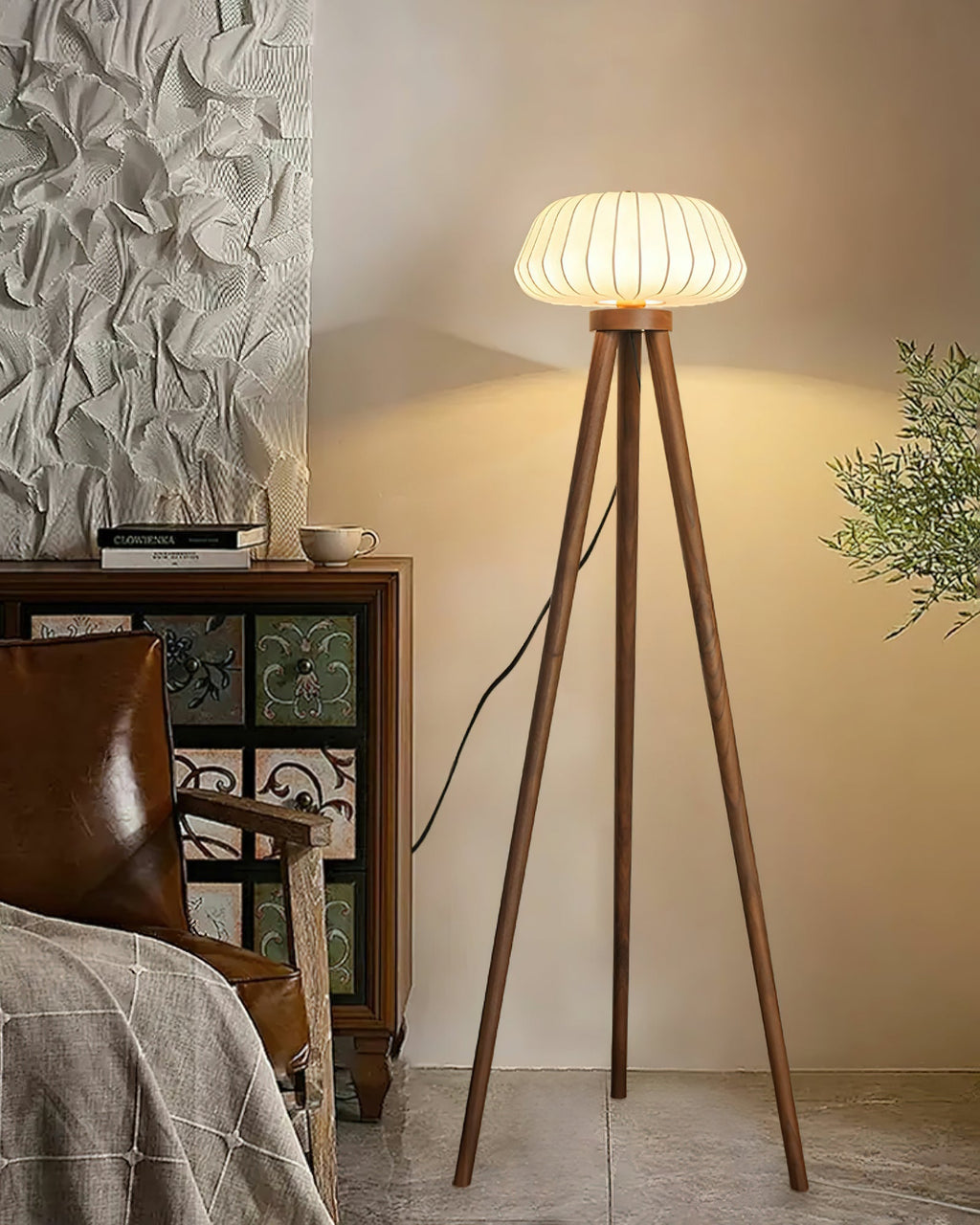 Orbit Tripod Floor Light 13.8", Floor Lamp, detail 9