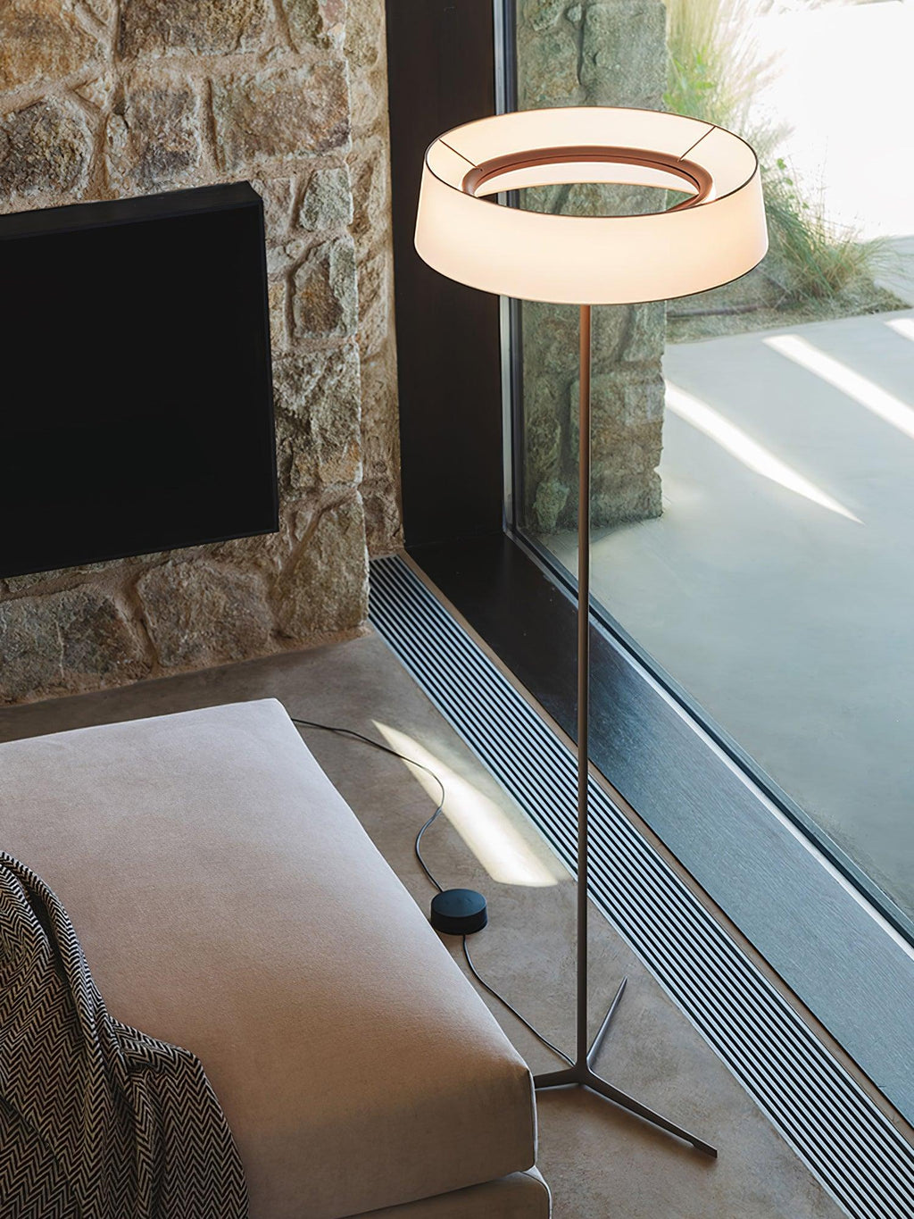 Paper Glow Circular Floor Light, Floor Lamp, detail 7
