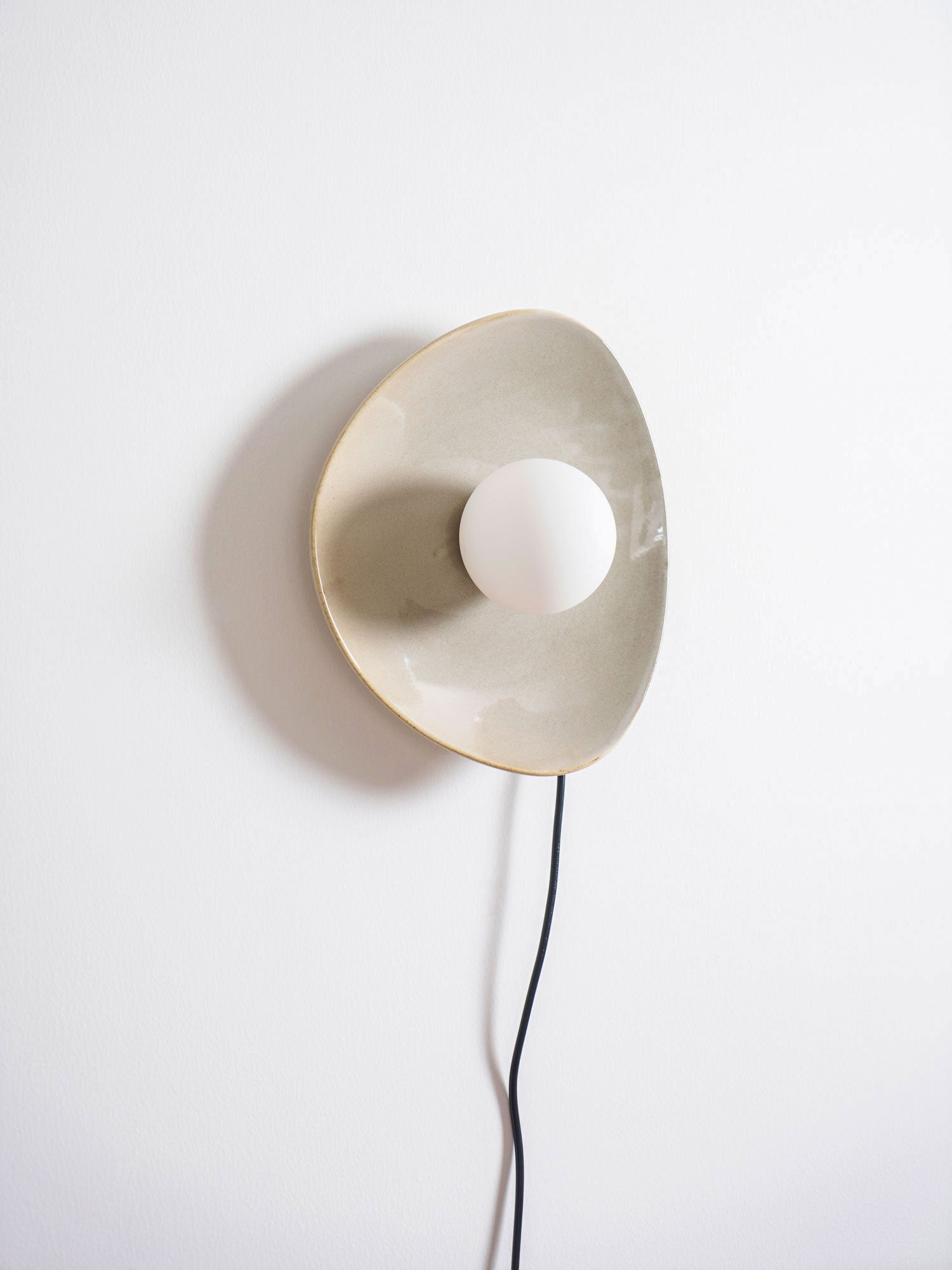 Pebble Disc Plug-In Wall Light, Plug-In Wall Sconce, detail 21