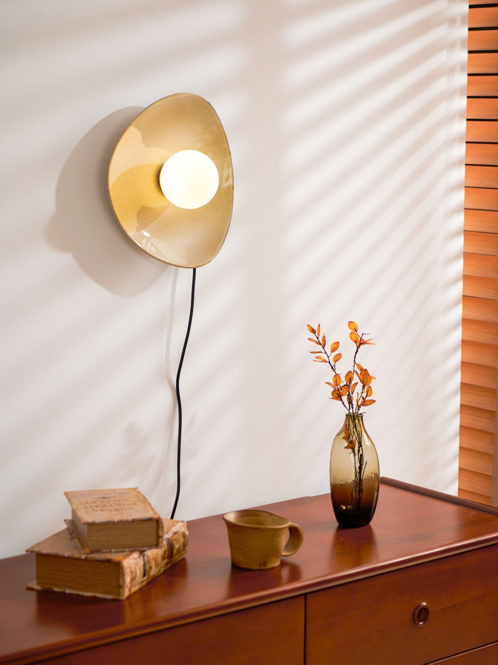 Pebble Disc Plug-In Wall Light, Plug-In Wall Sconce, detail 18