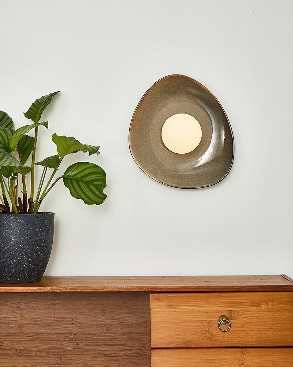 Pebble Disc Wall Light, Hardwired Wall Sconce, detail 19