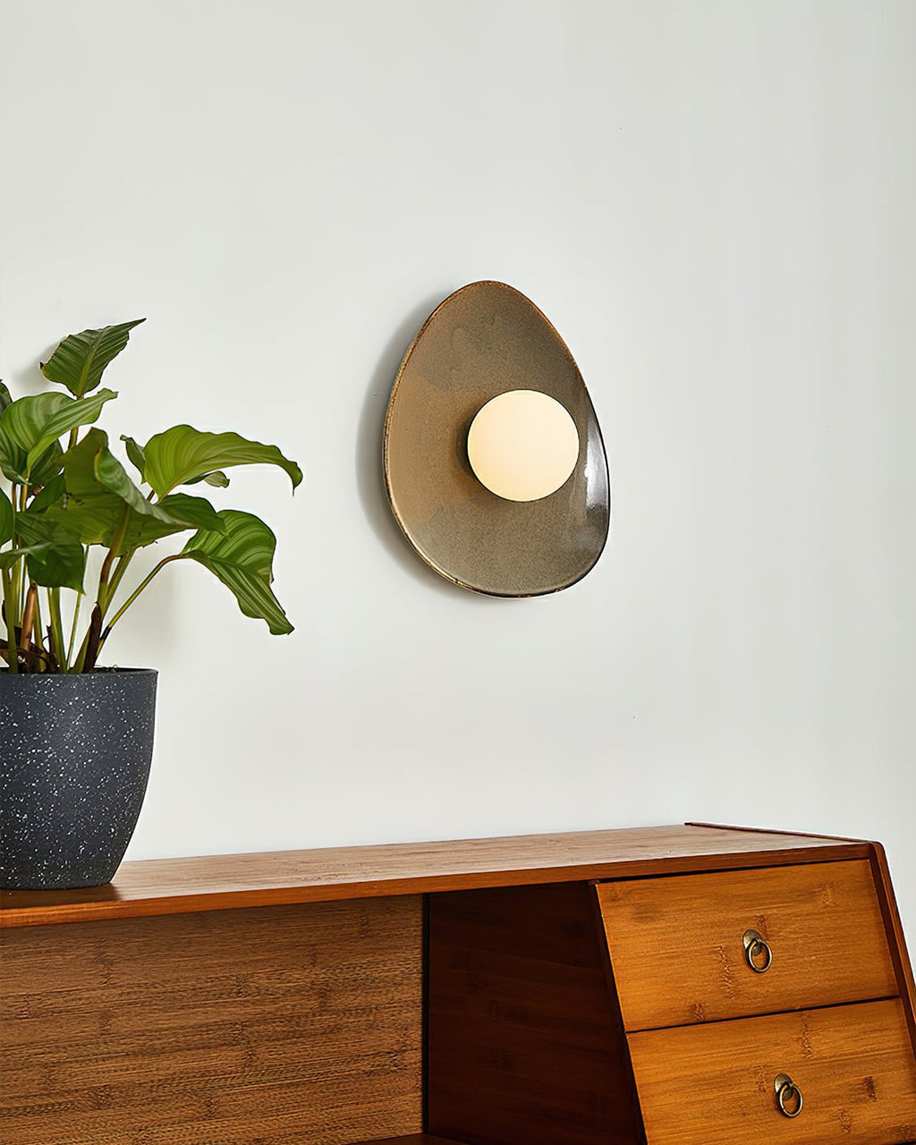 Pebble Disc Wall Light, Hardwired Wall Sconce, detail 20