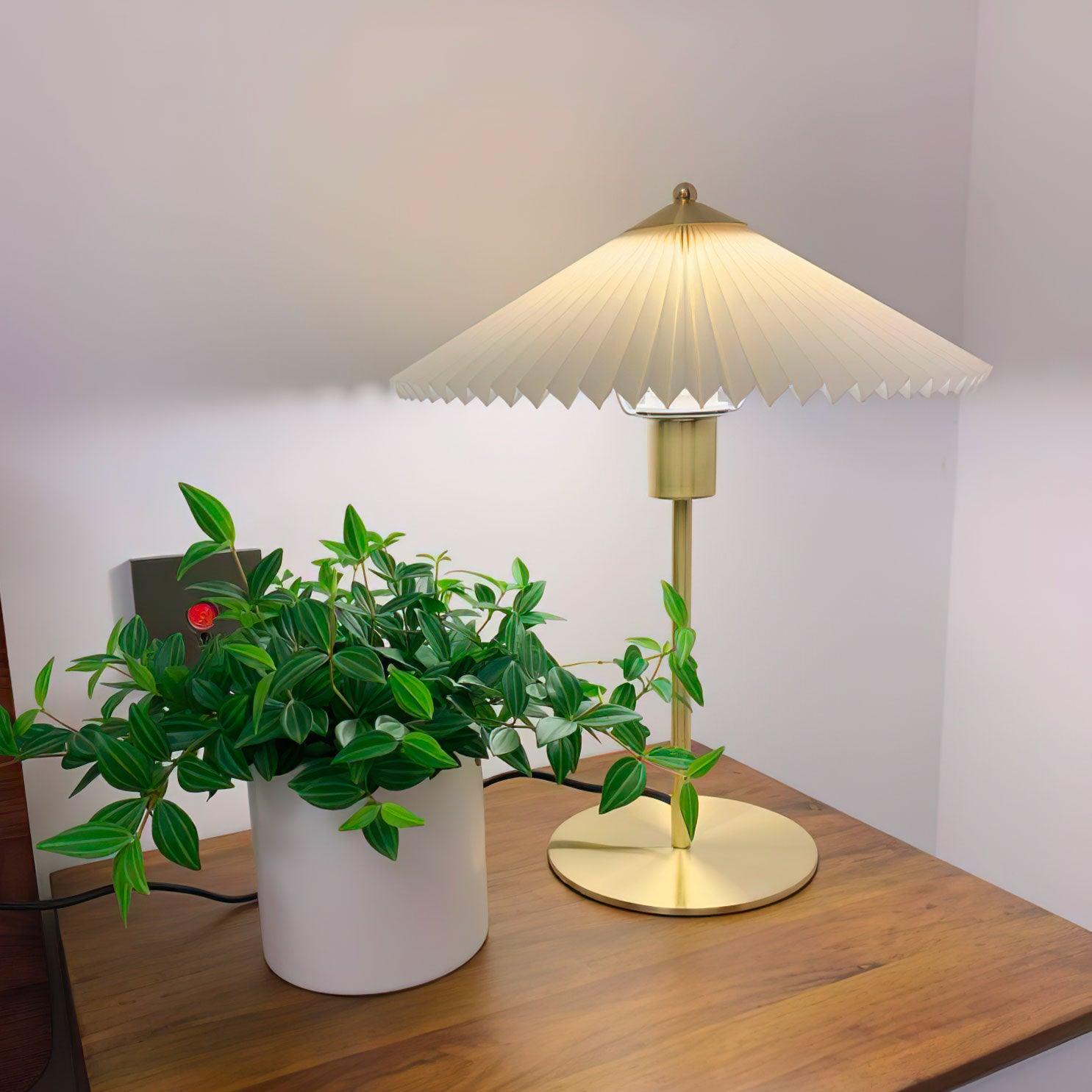 Perla Pleated Table Light, Bedside Table Lamp, detail 2
