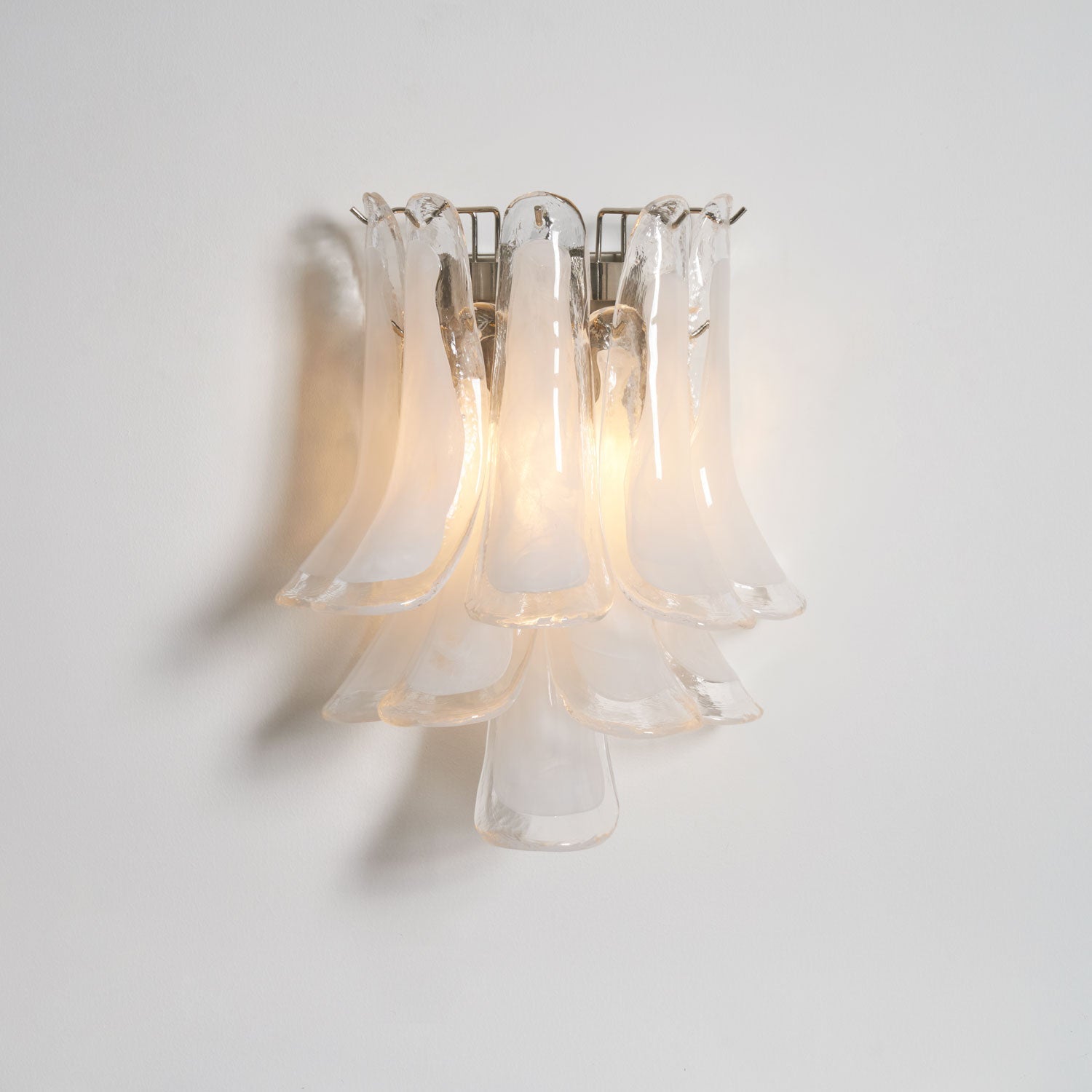 Petalo Glass Wall Light, Hardwired Wall Sconce, detail 17