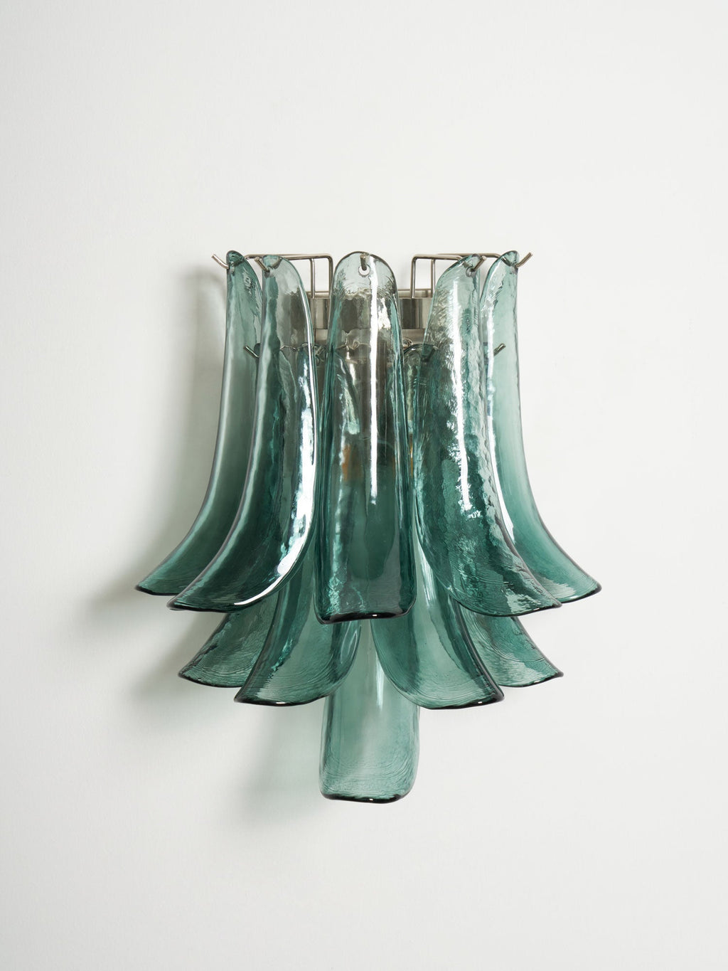 Petalo Glass Wall Light, Hardwired Wall Sconce, detail 20