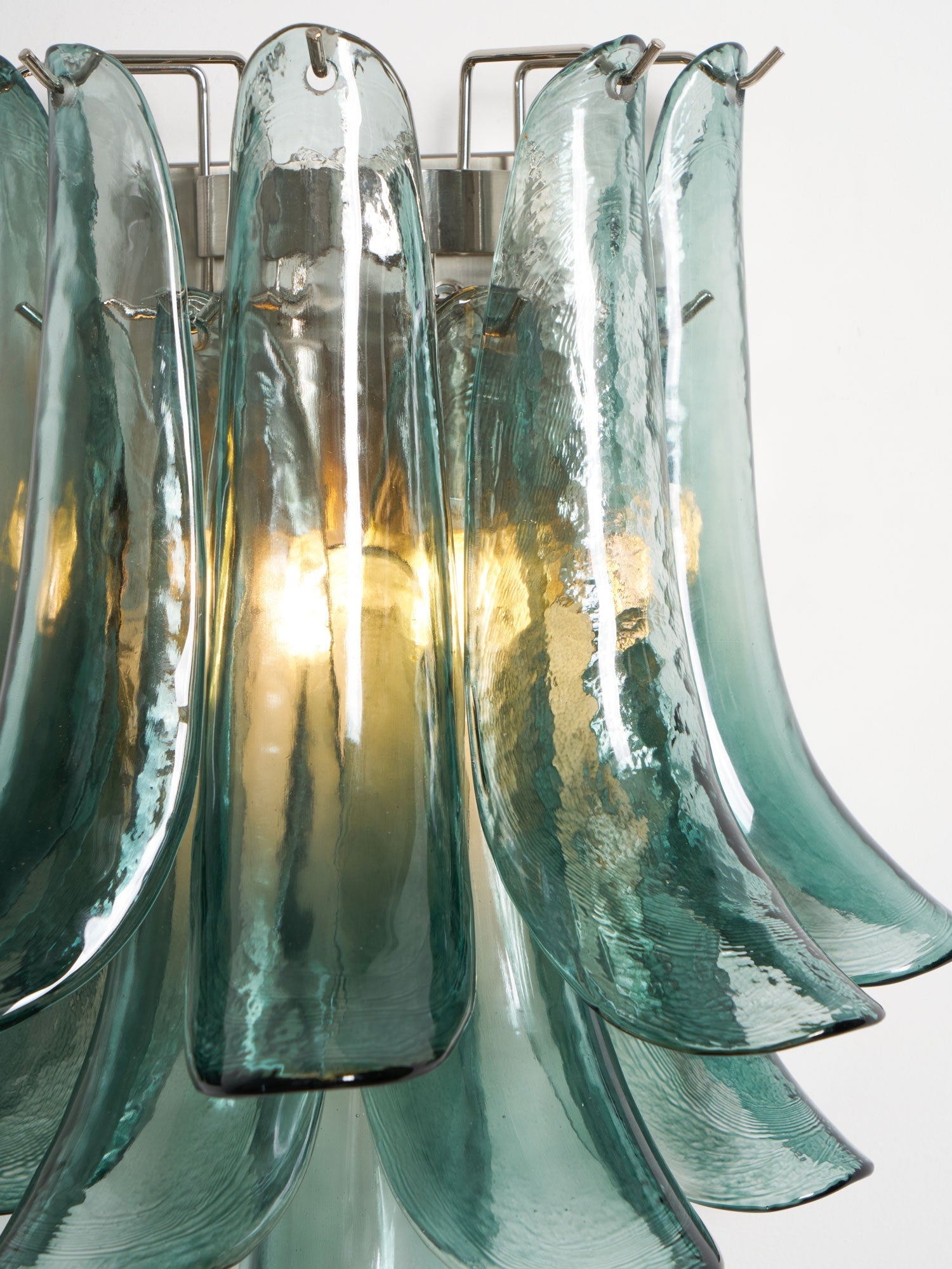 Petalo Glass Wall Light, Hardwired Wall Sconce, detail 23