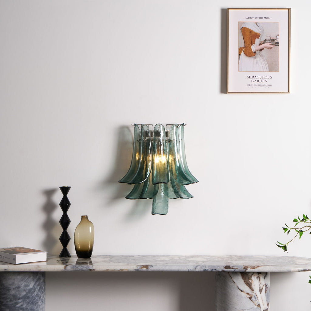Petalo Glass Wall Light, Hardwired Wall Sconce, detail 5