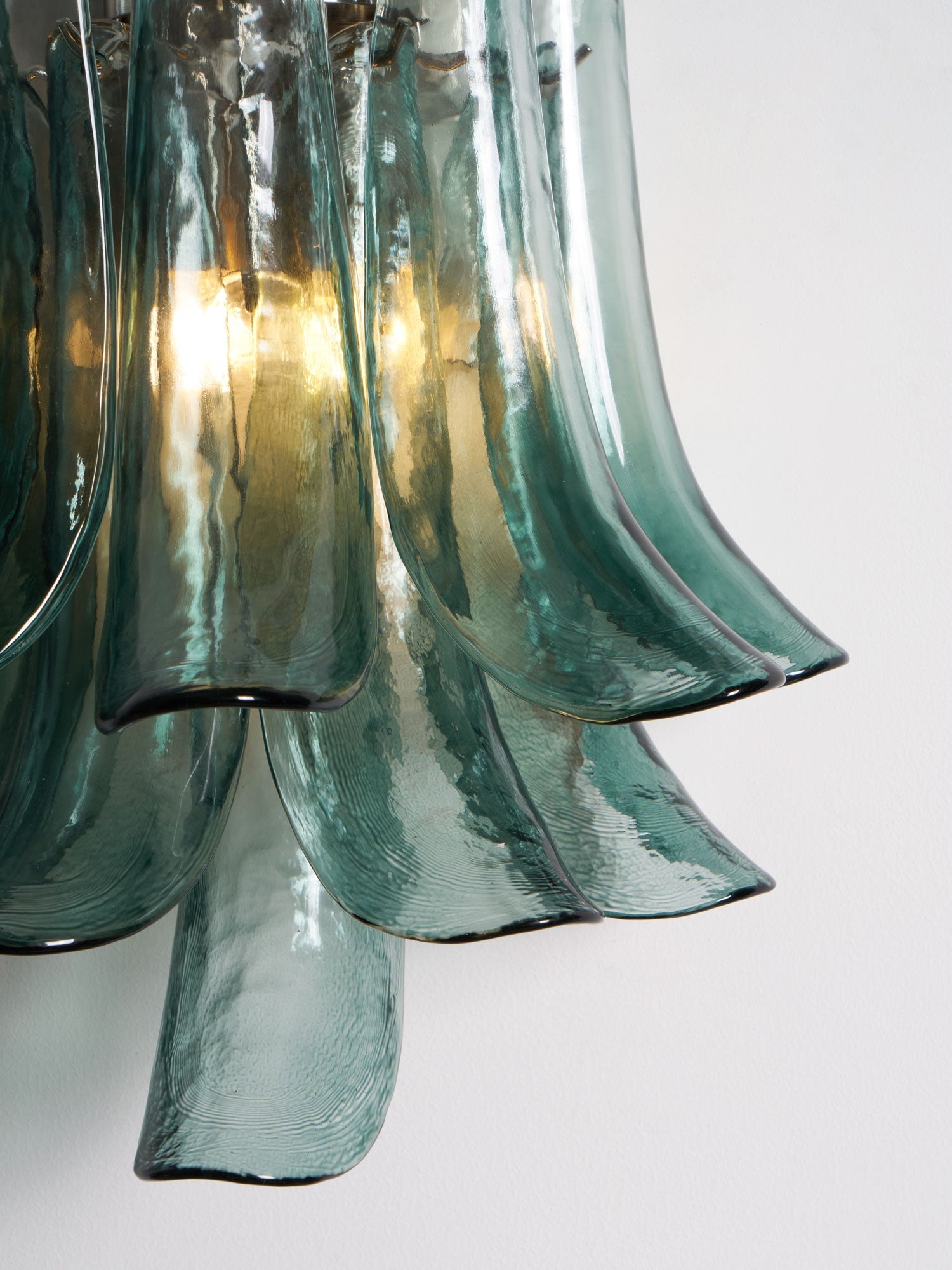 Petalo Glass Wall Light, Hardwired Wall Sconce, detail 6