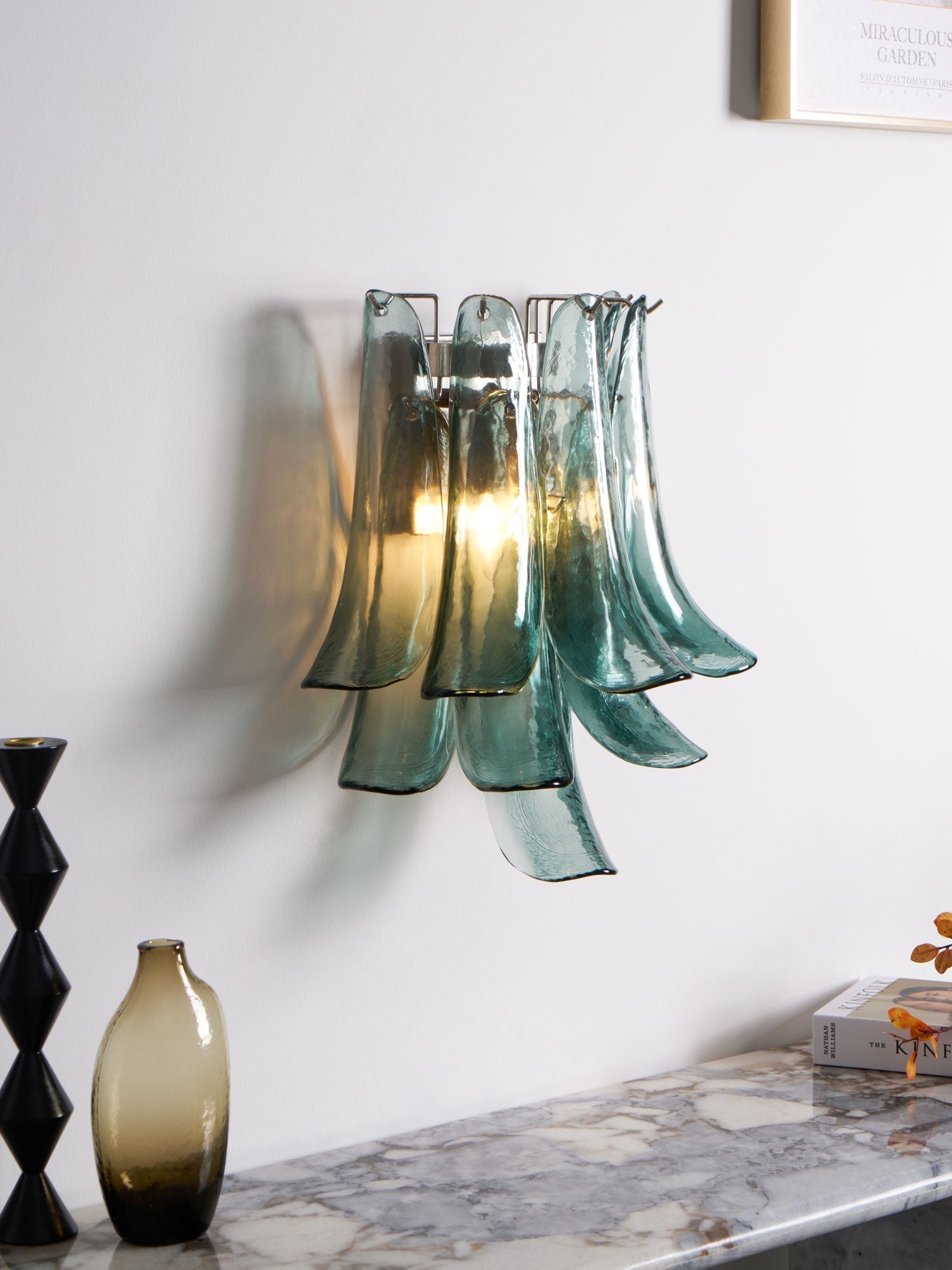 Petalo Glass Wall Light, Hardwired Wall Sconce, detail 3