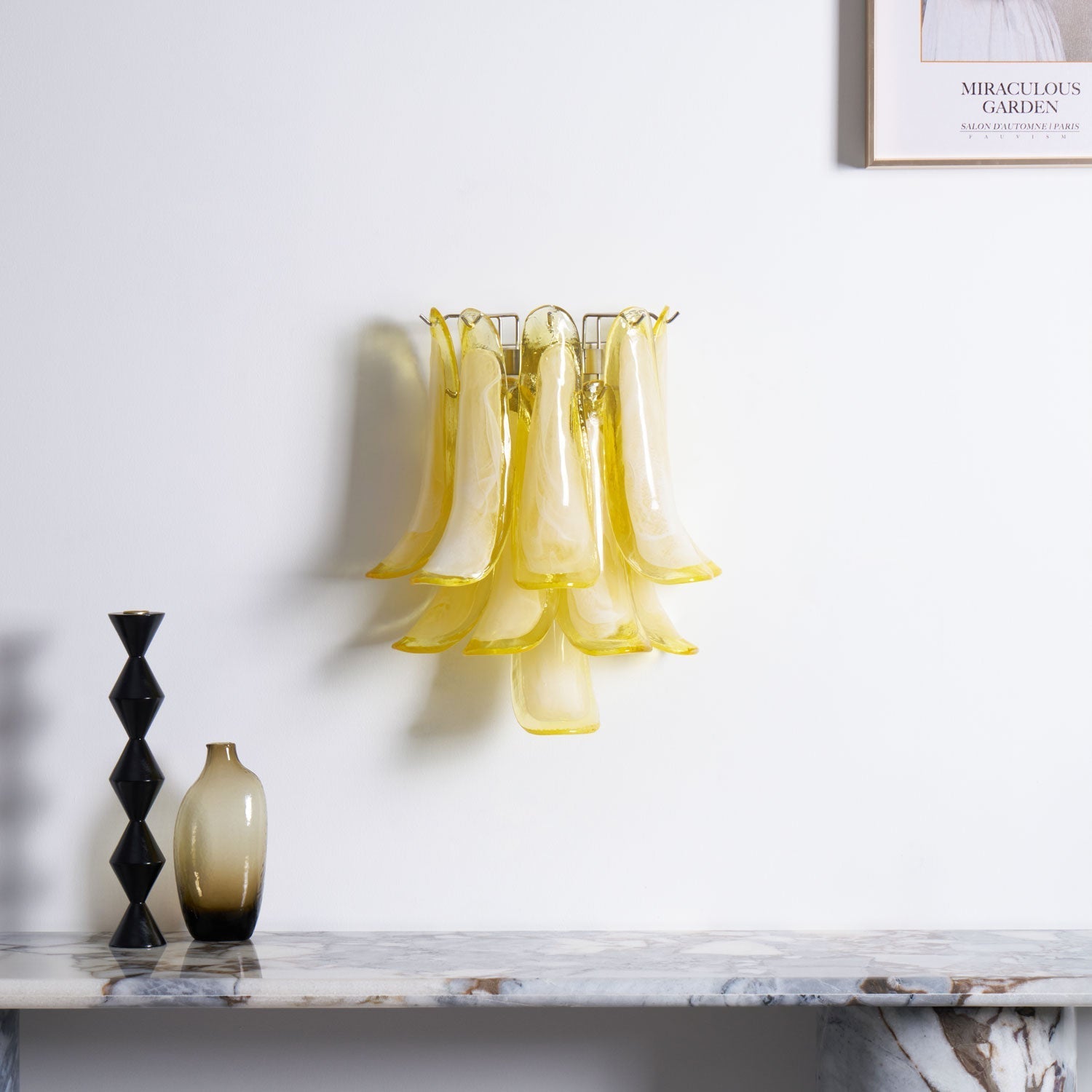 Petalo Glass Wall Light, Hardwired Wall Sconce, detail 7