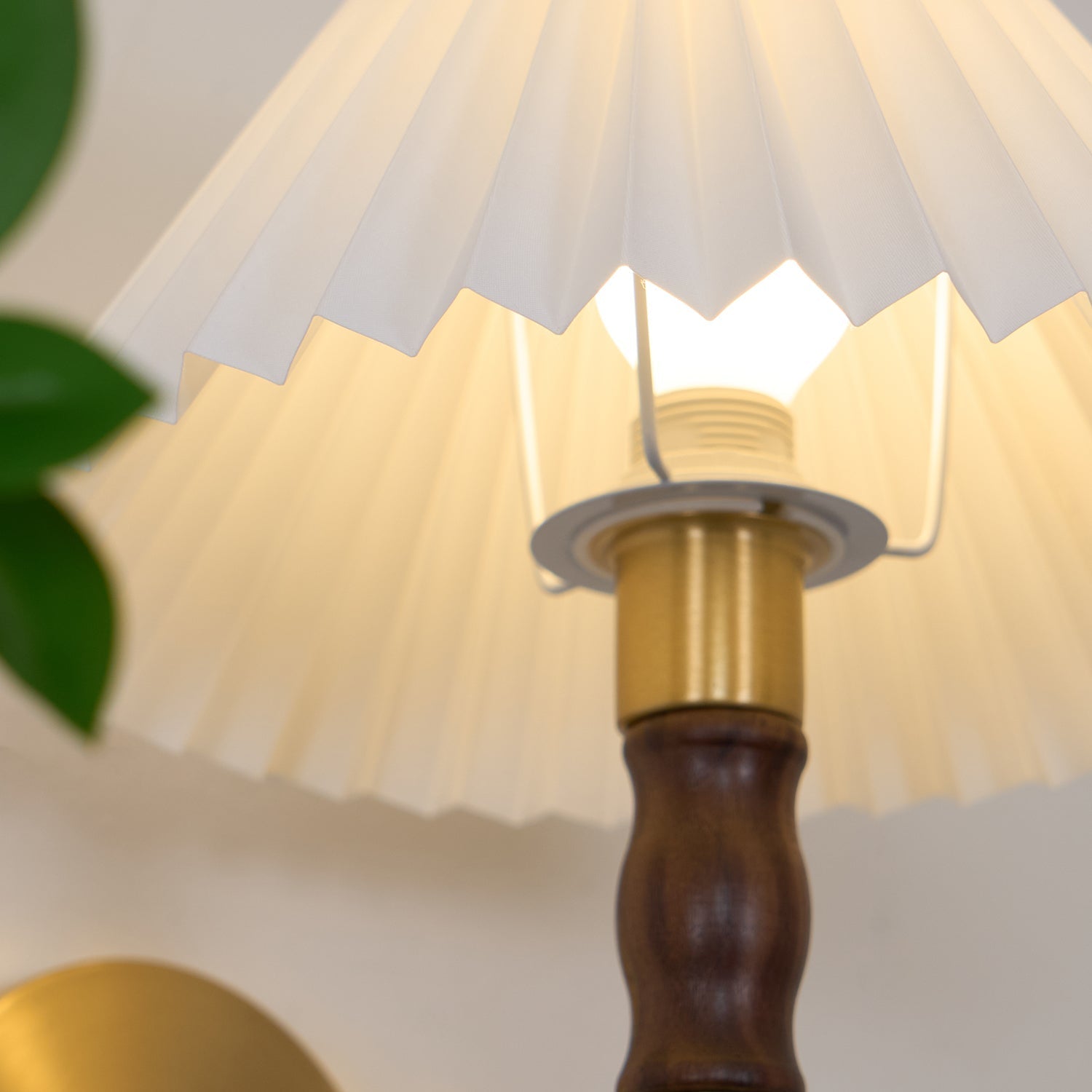 Pleated Walnut Lamp bracket Wall Light, Hardwired Wall Sconce, detail 40